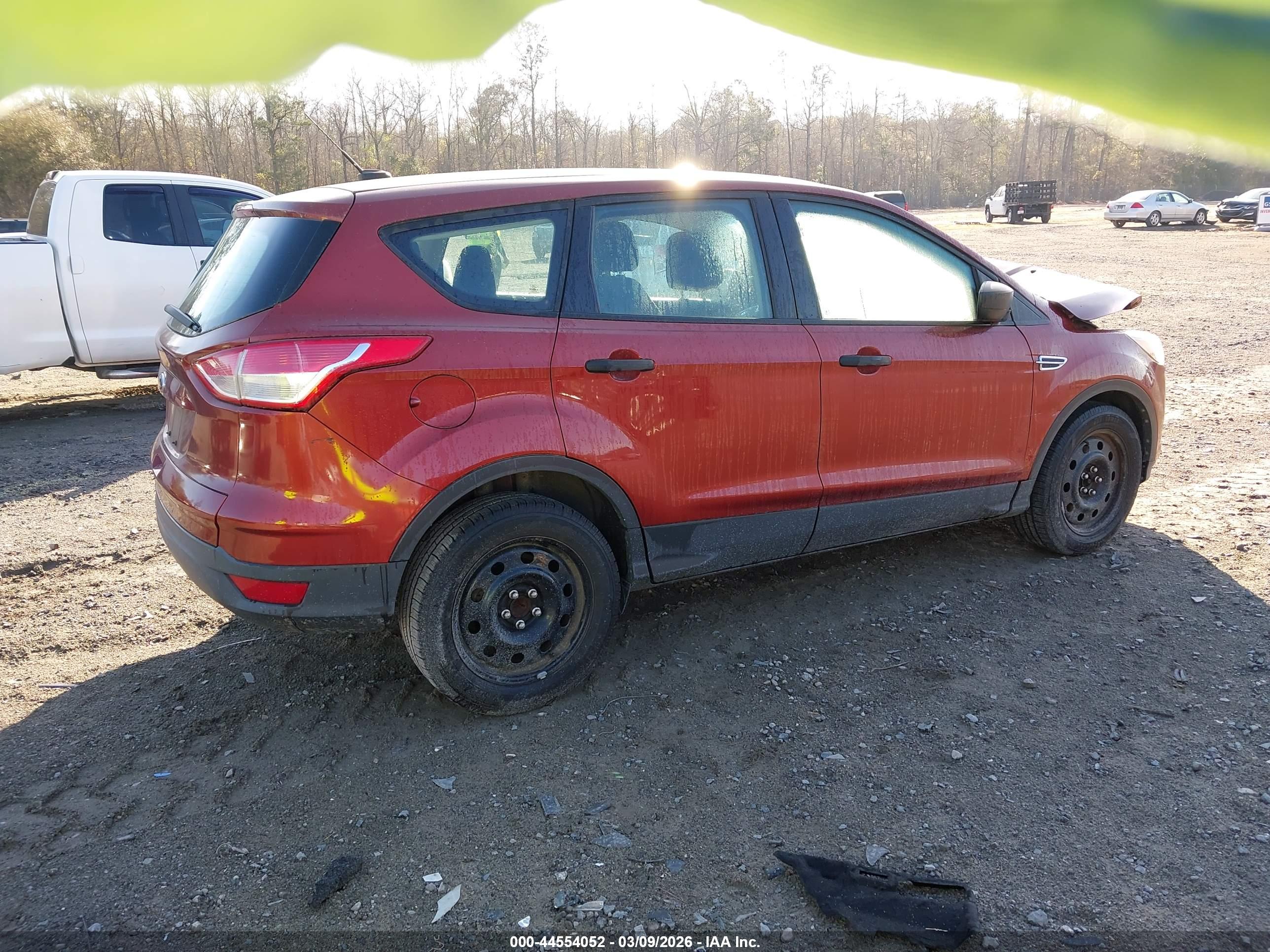 FORD ESCAPE image 4