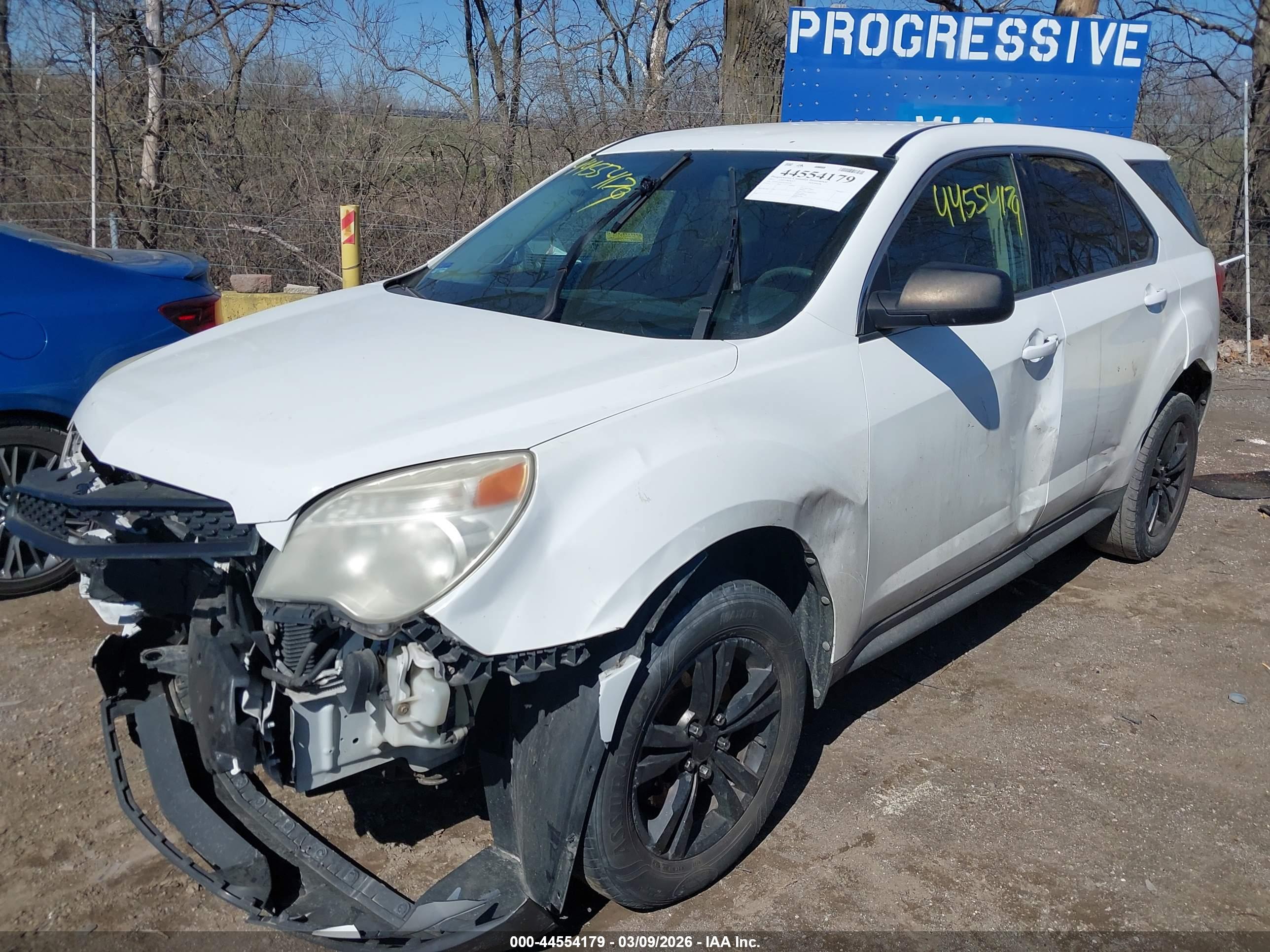 CHEVROLET EQUINOX image 2
