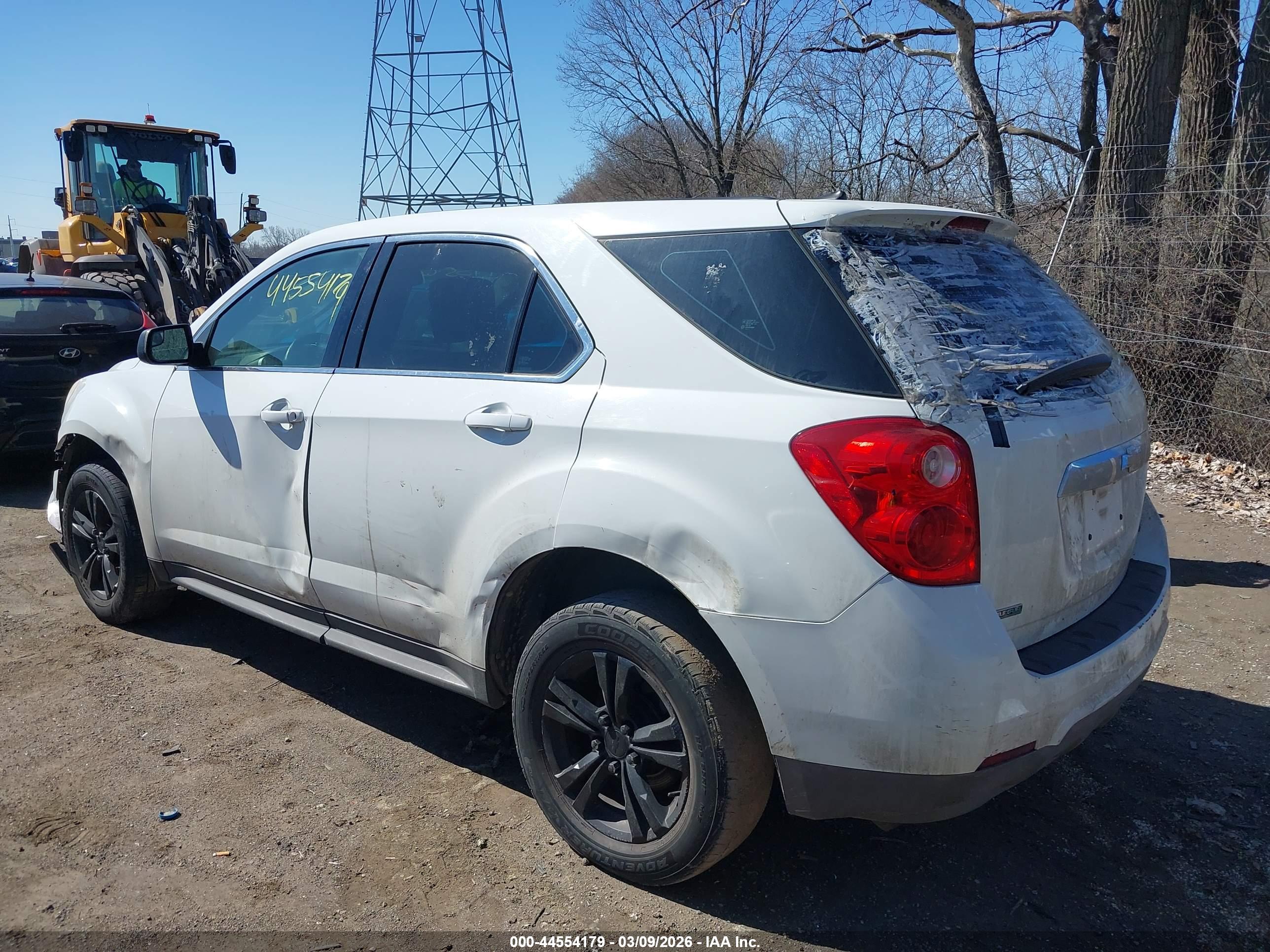 CHEVROLET EQUINOX image 3
