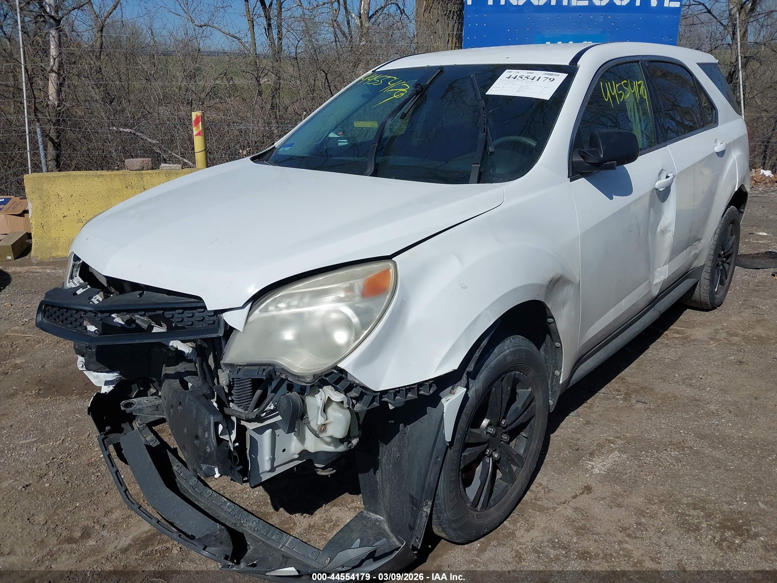 CHEVROLET EQUINOX image 6