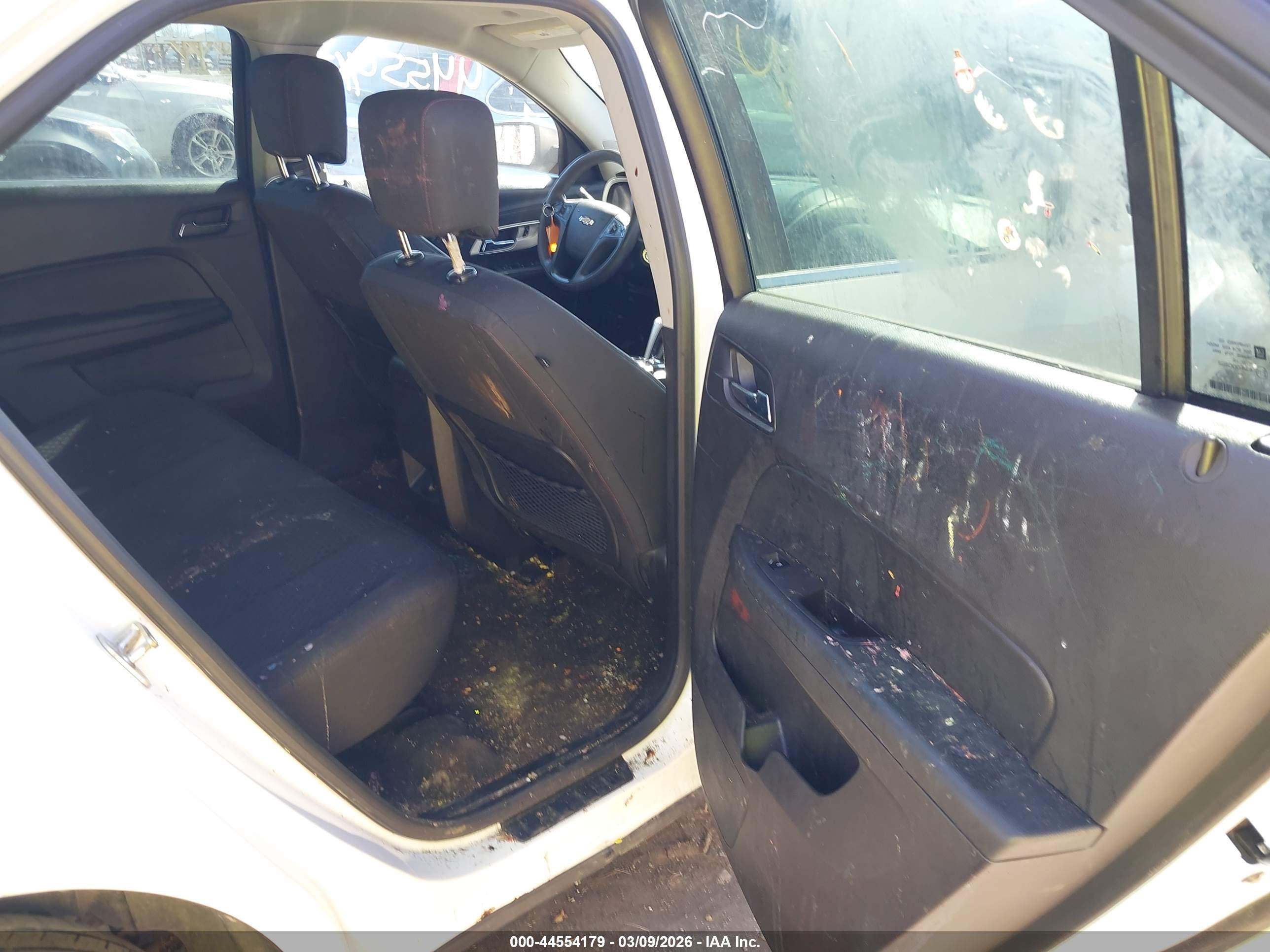 CHEVROLET EQUINOX image 8