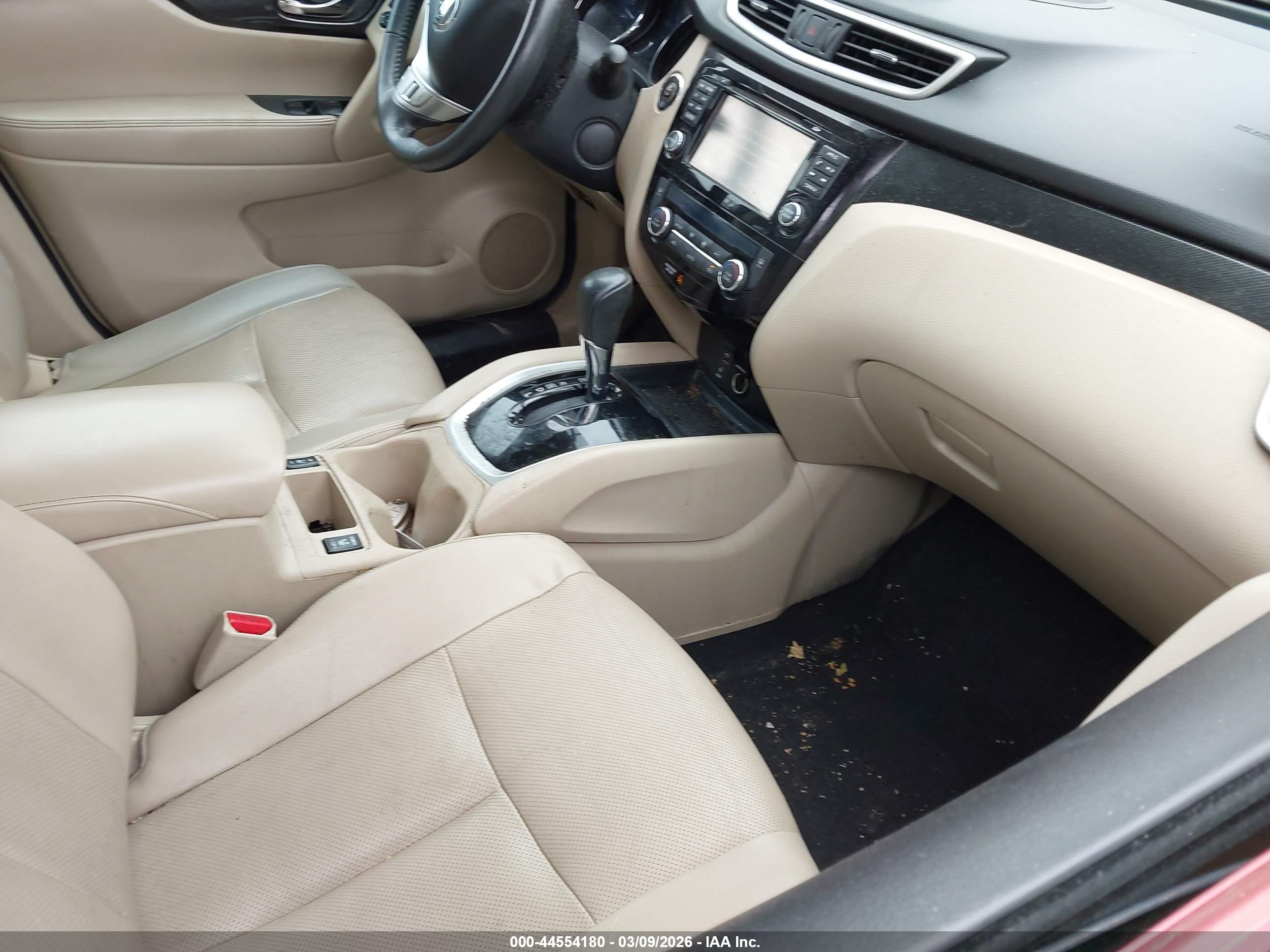 NISSAN ROGUE image 5