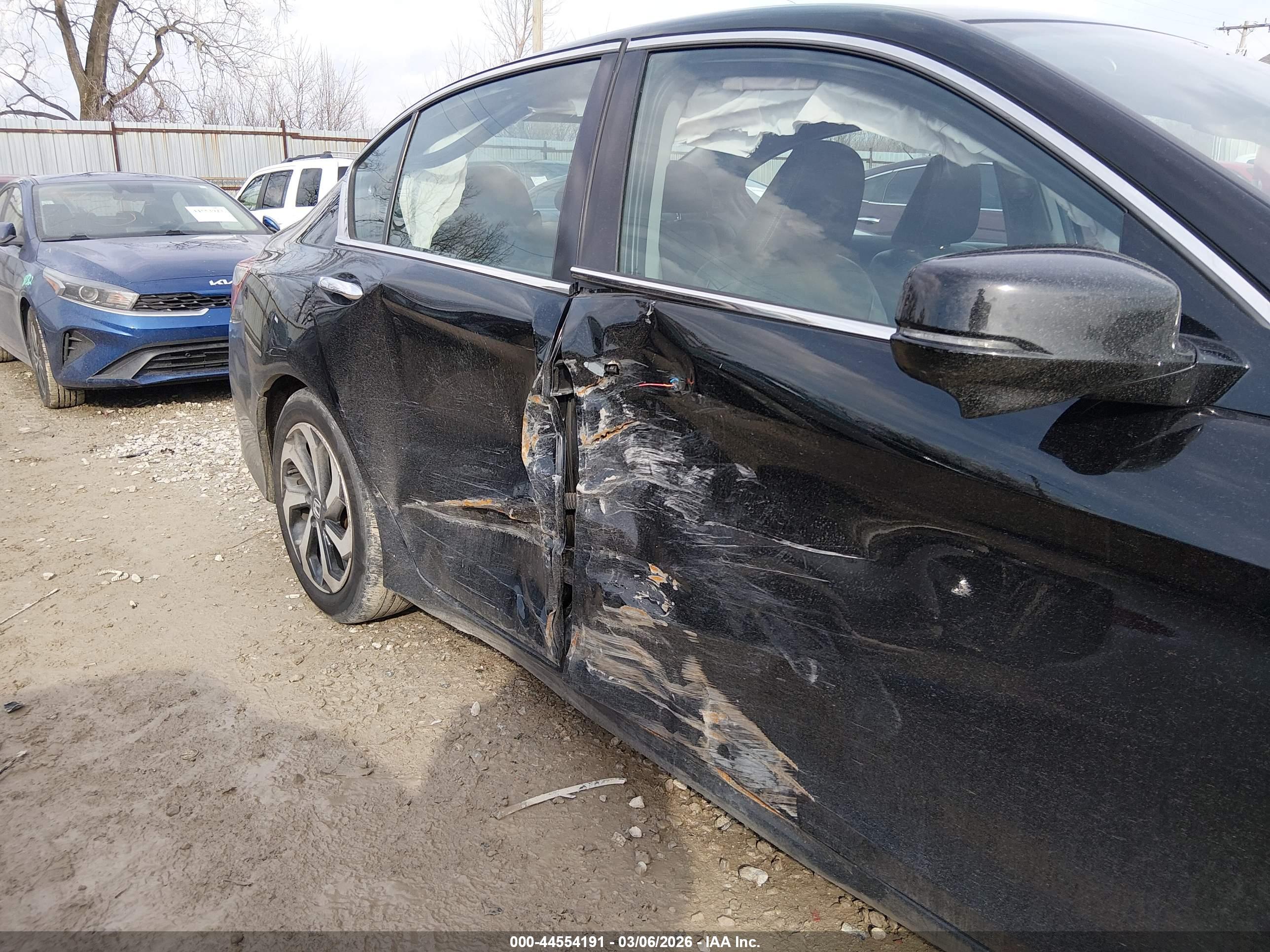 HONDA ACCORD image 6