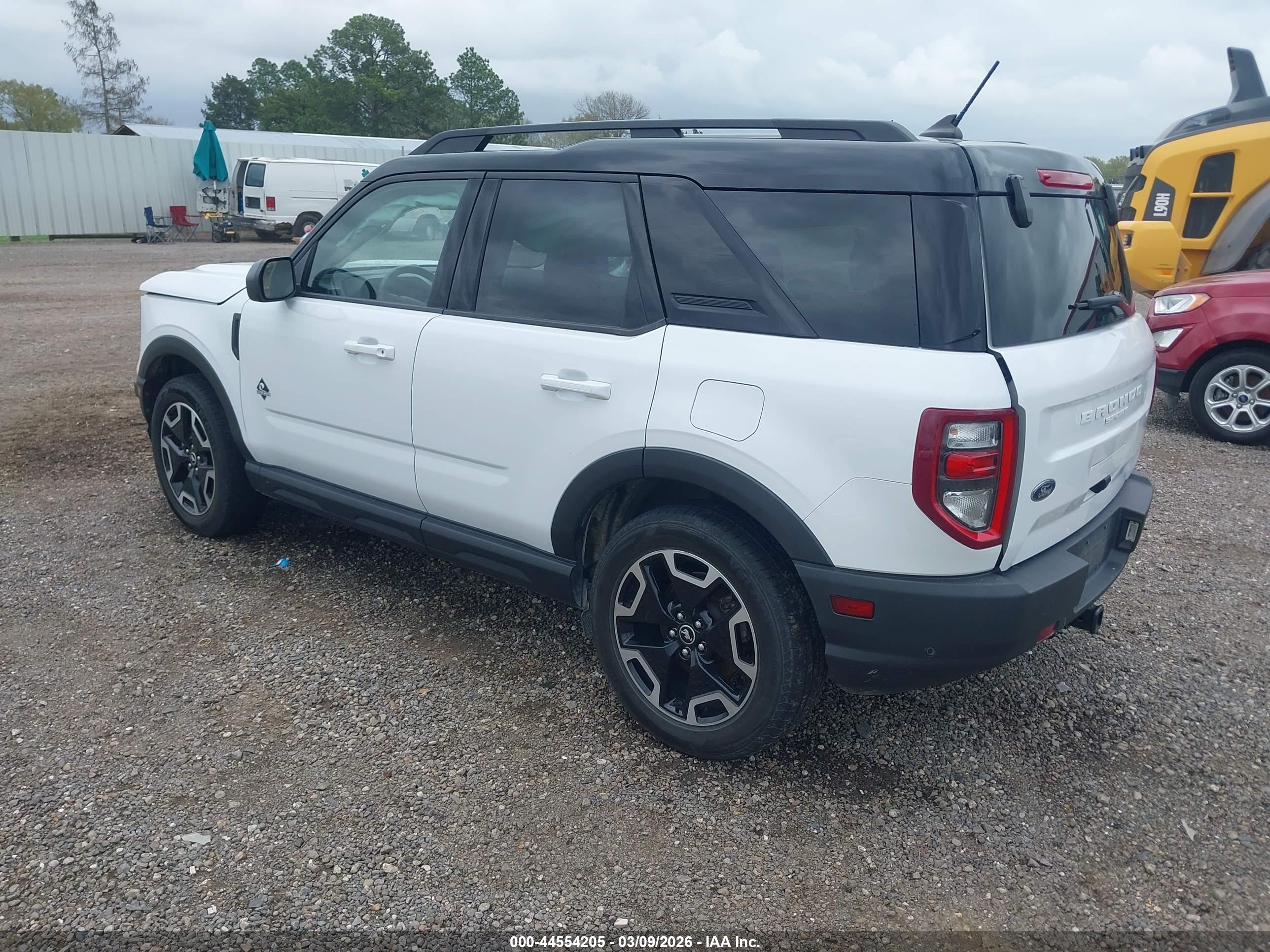 FORD BRONCO image 3
