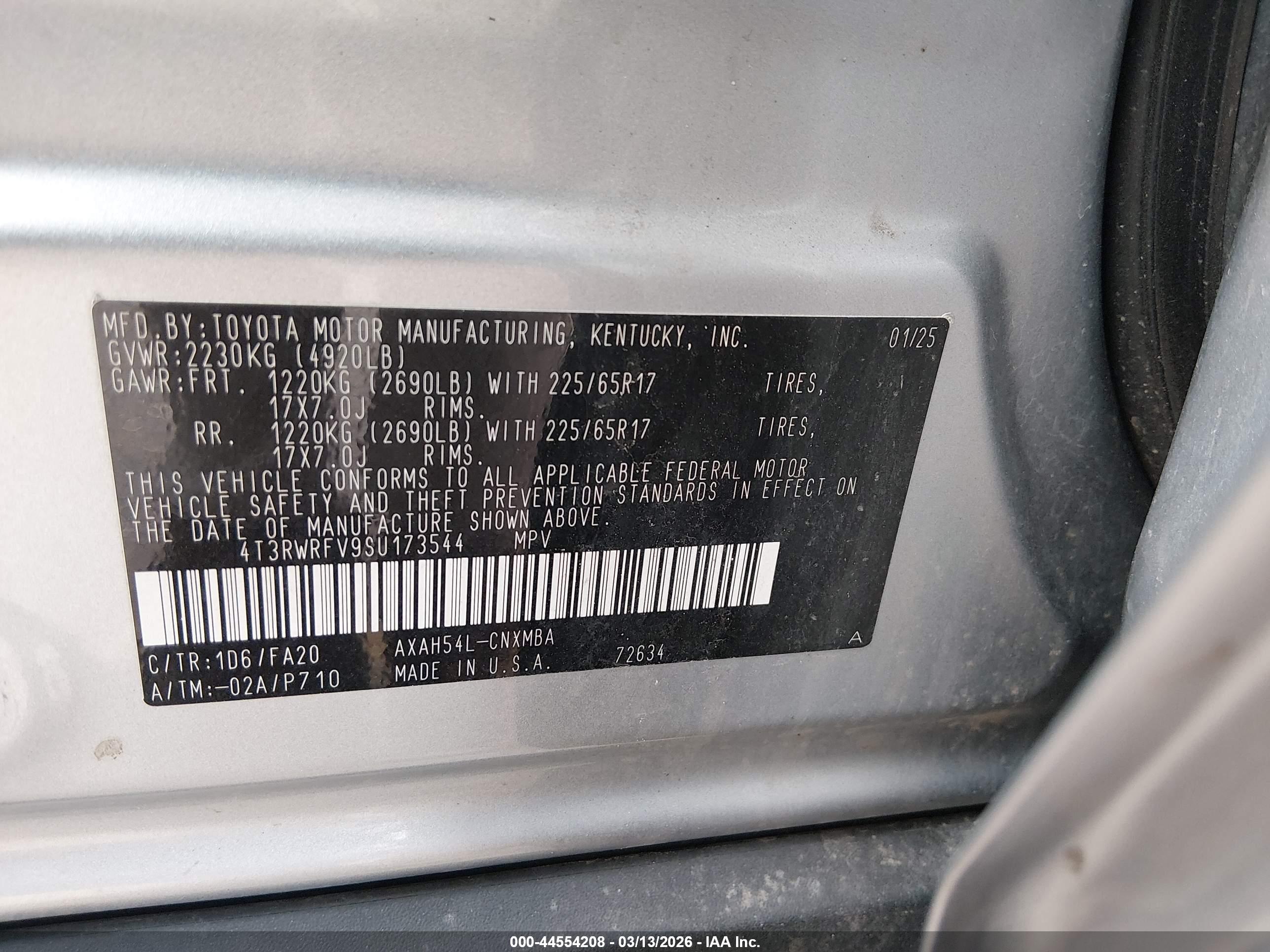 TOYOTA RAV4 image 9