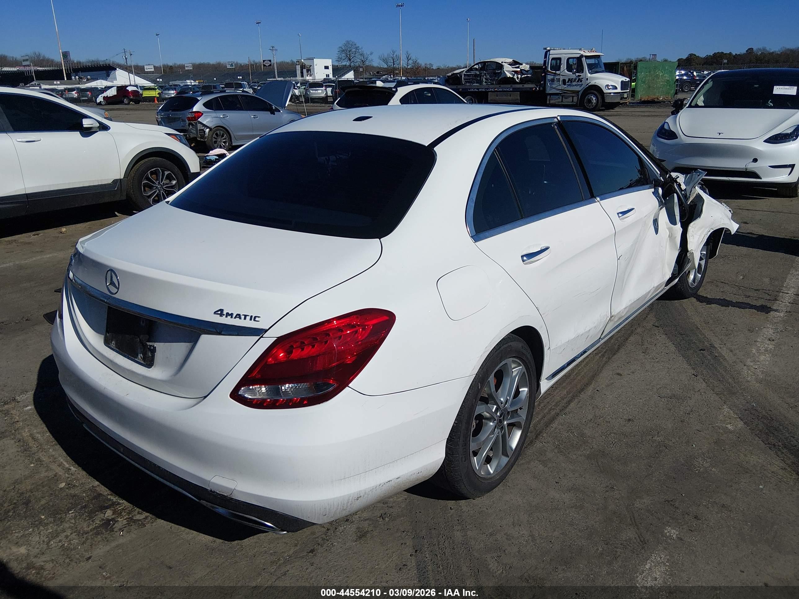 MERCEDES-BENZ C image 4