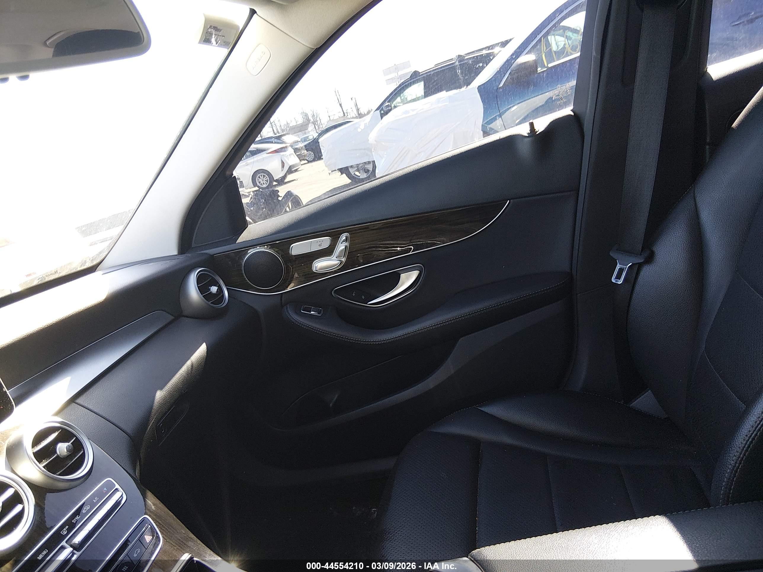 MERCEDES-BENZ C image 5