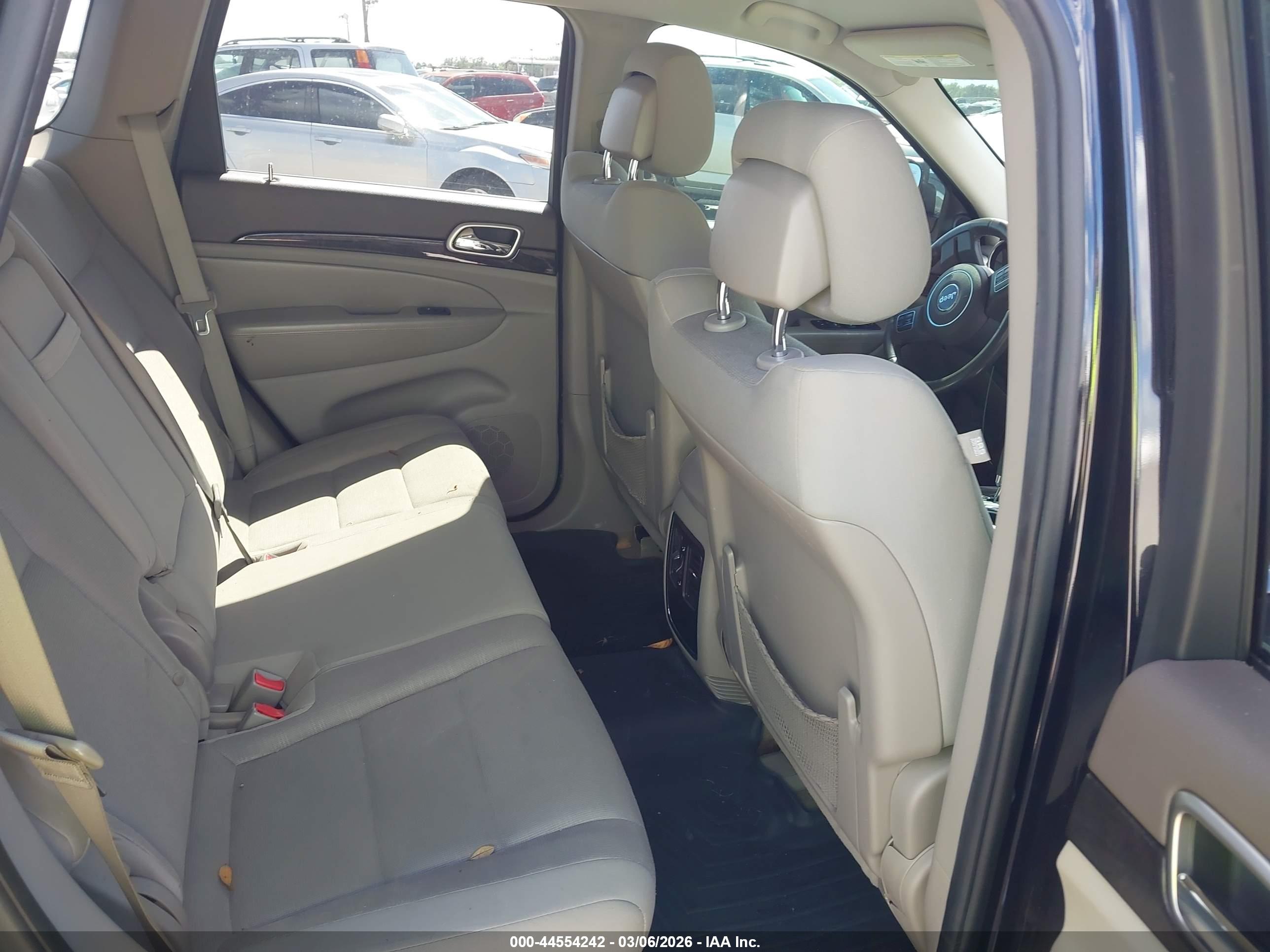 JEEP GRAND image 8
