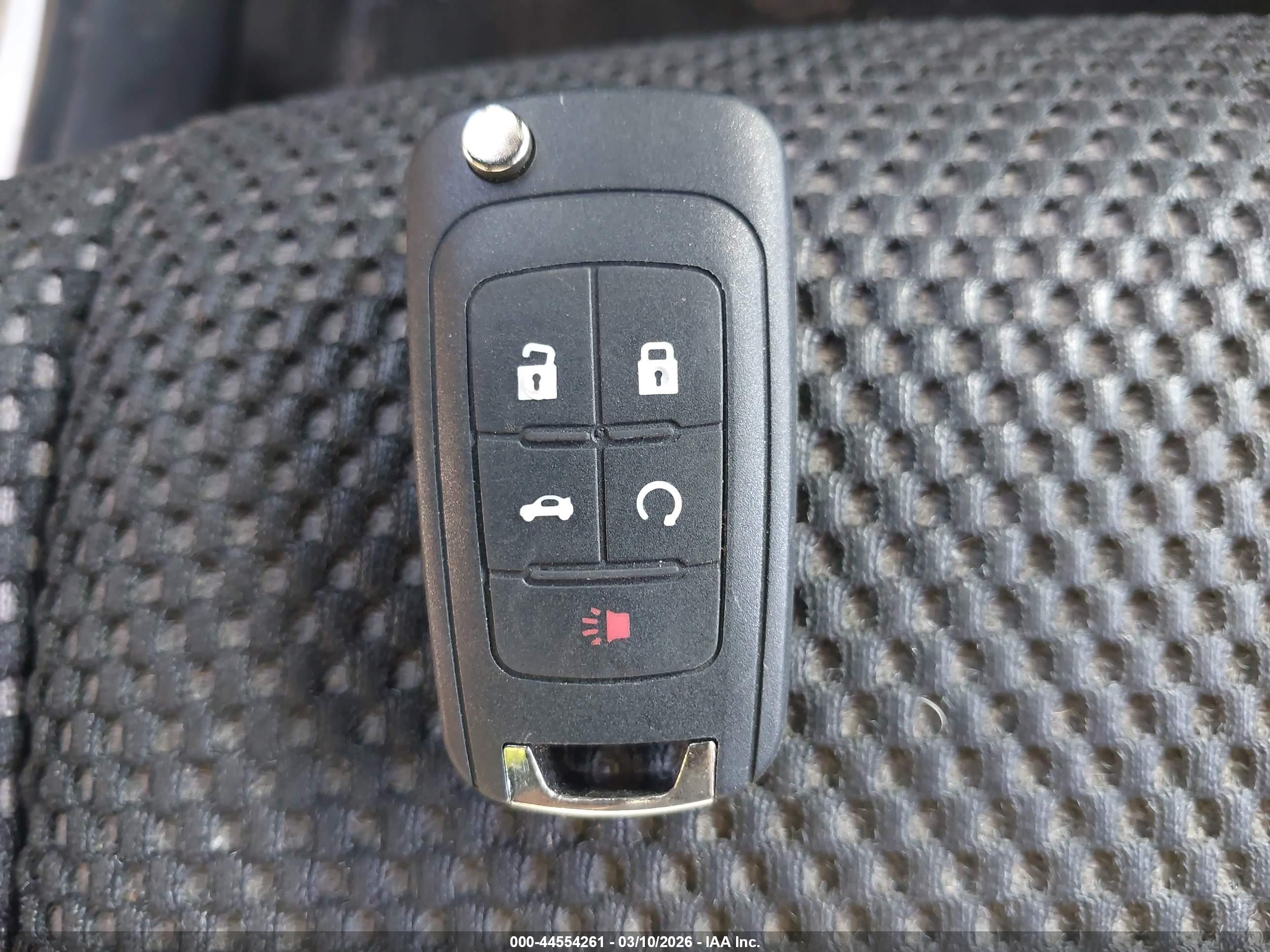 CHEVROLET EQUINOX image 11