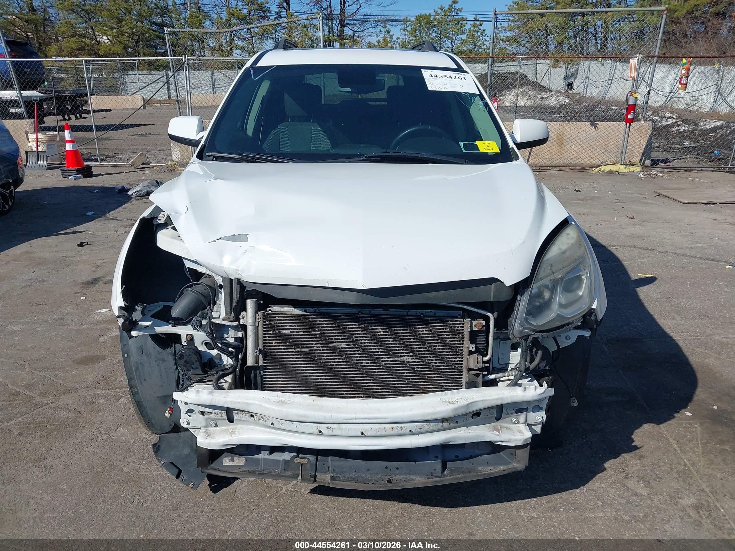 CHEVROLET EQUINOX image 6