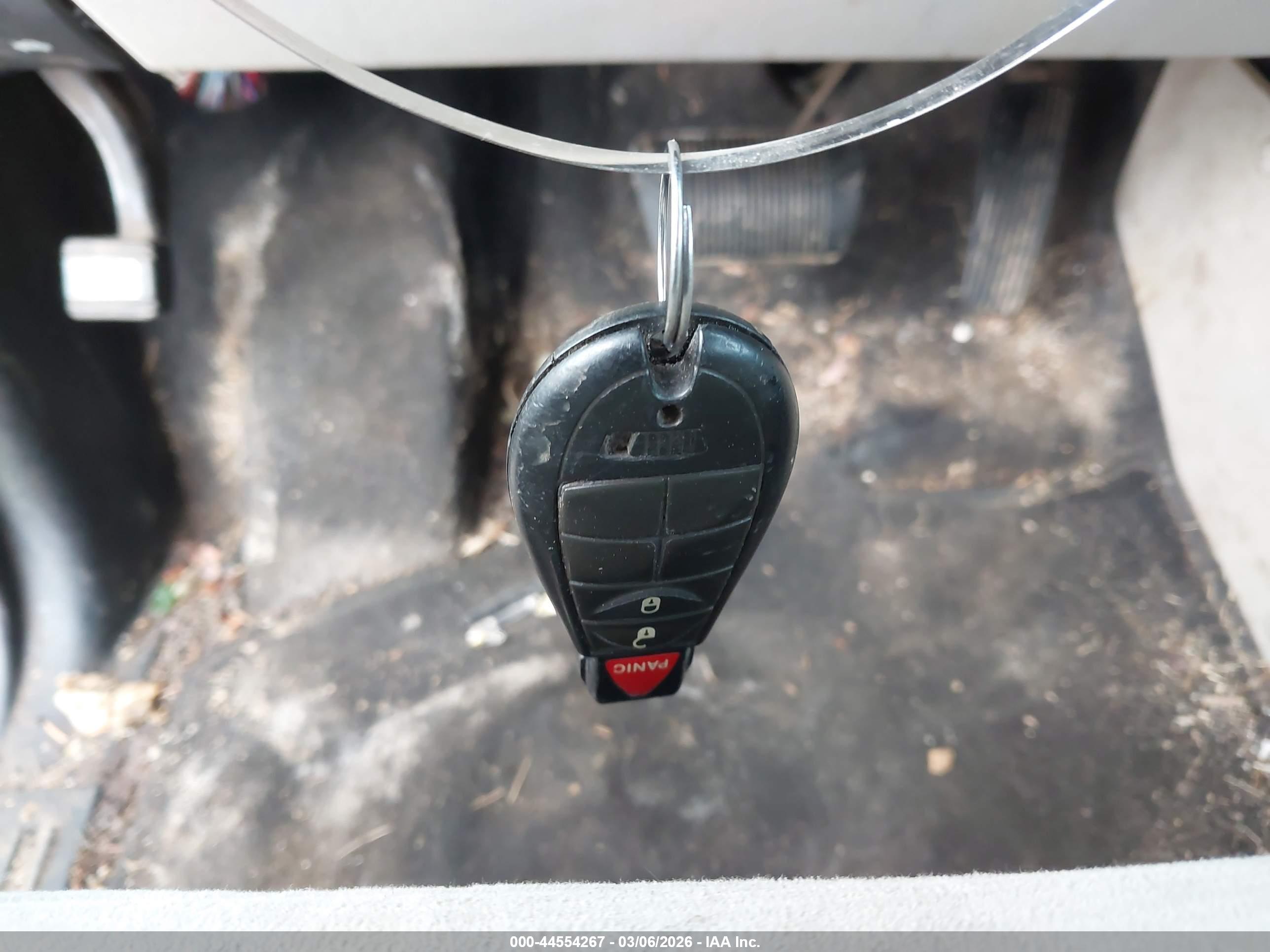 DODGE GRAND image 11