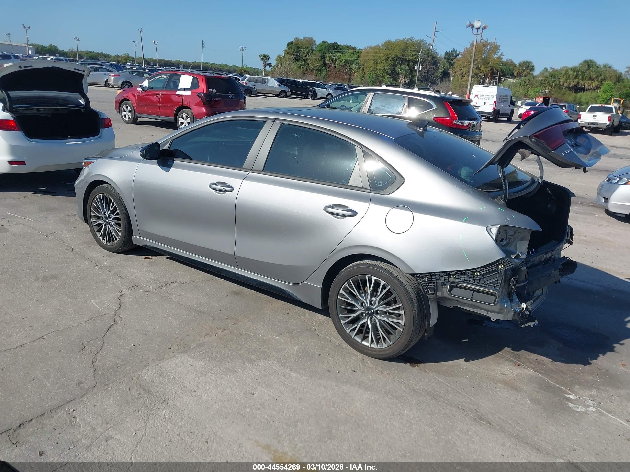 KIA FORTE image 3