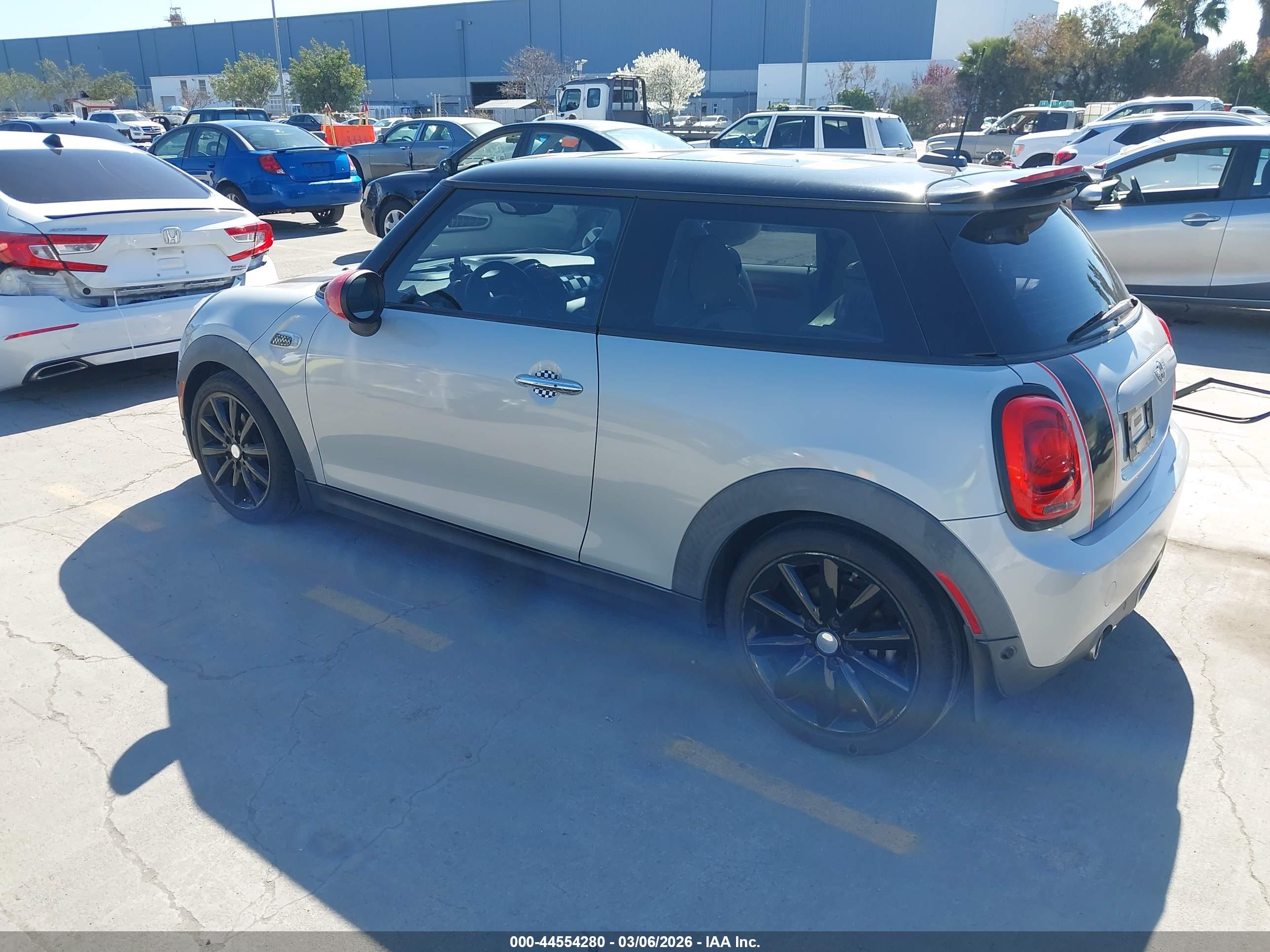 MINI HARDTOP image 3