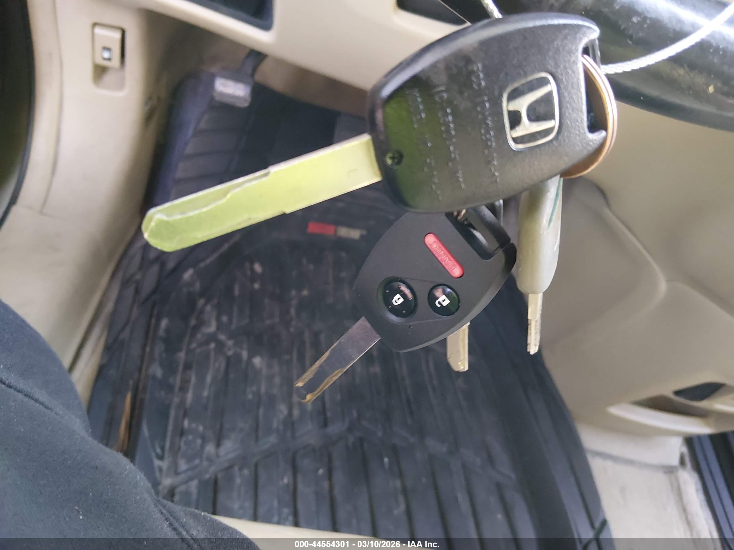 HONDA CR-V image 11