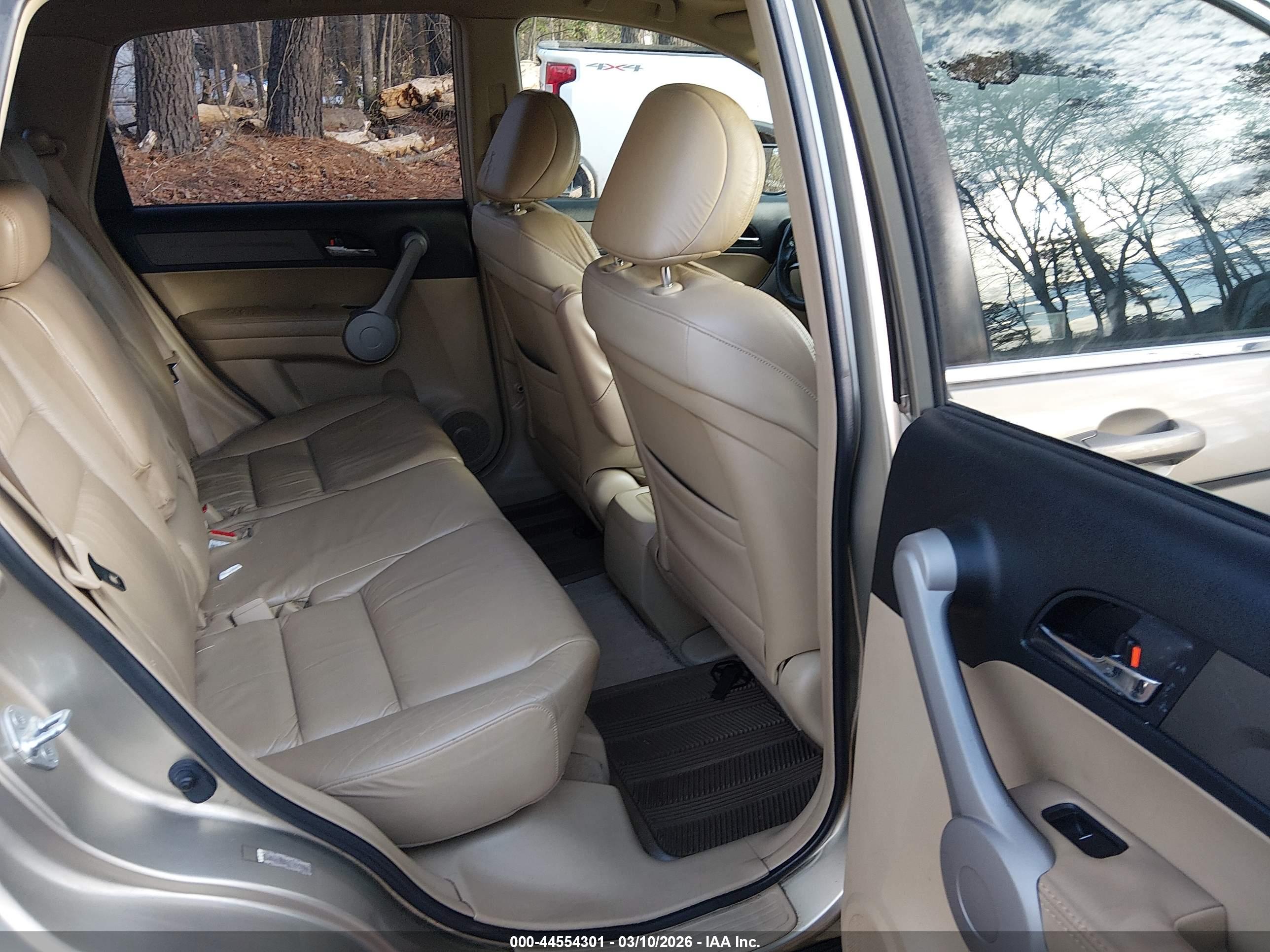 HONDA CR-V image 8