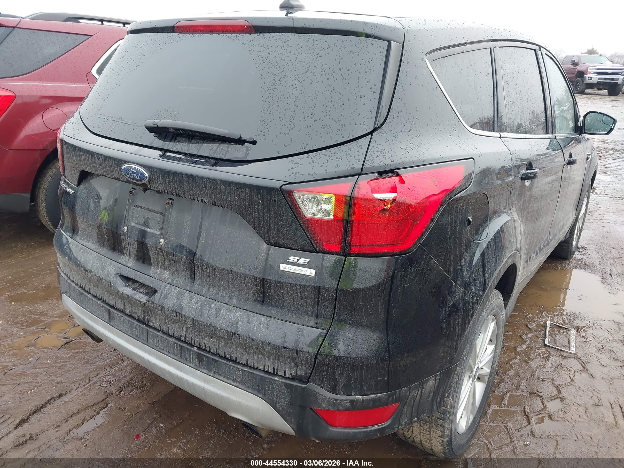 FORD ESCAPE image 4