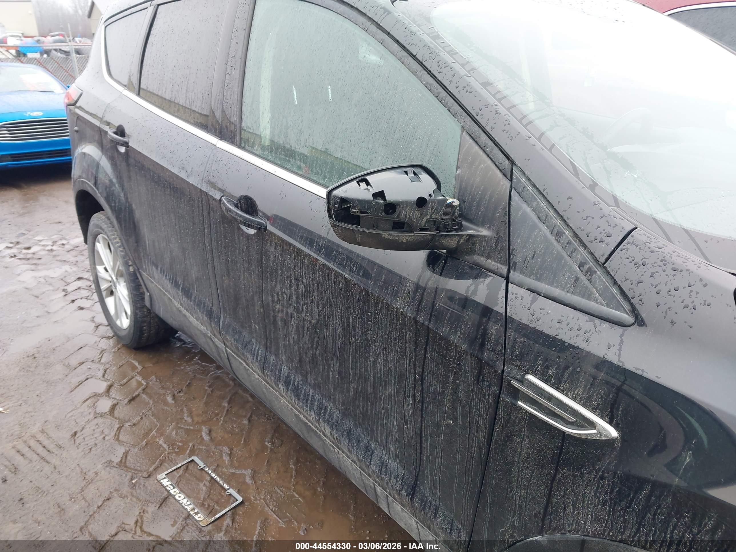 FORD ESCAPE image 6
