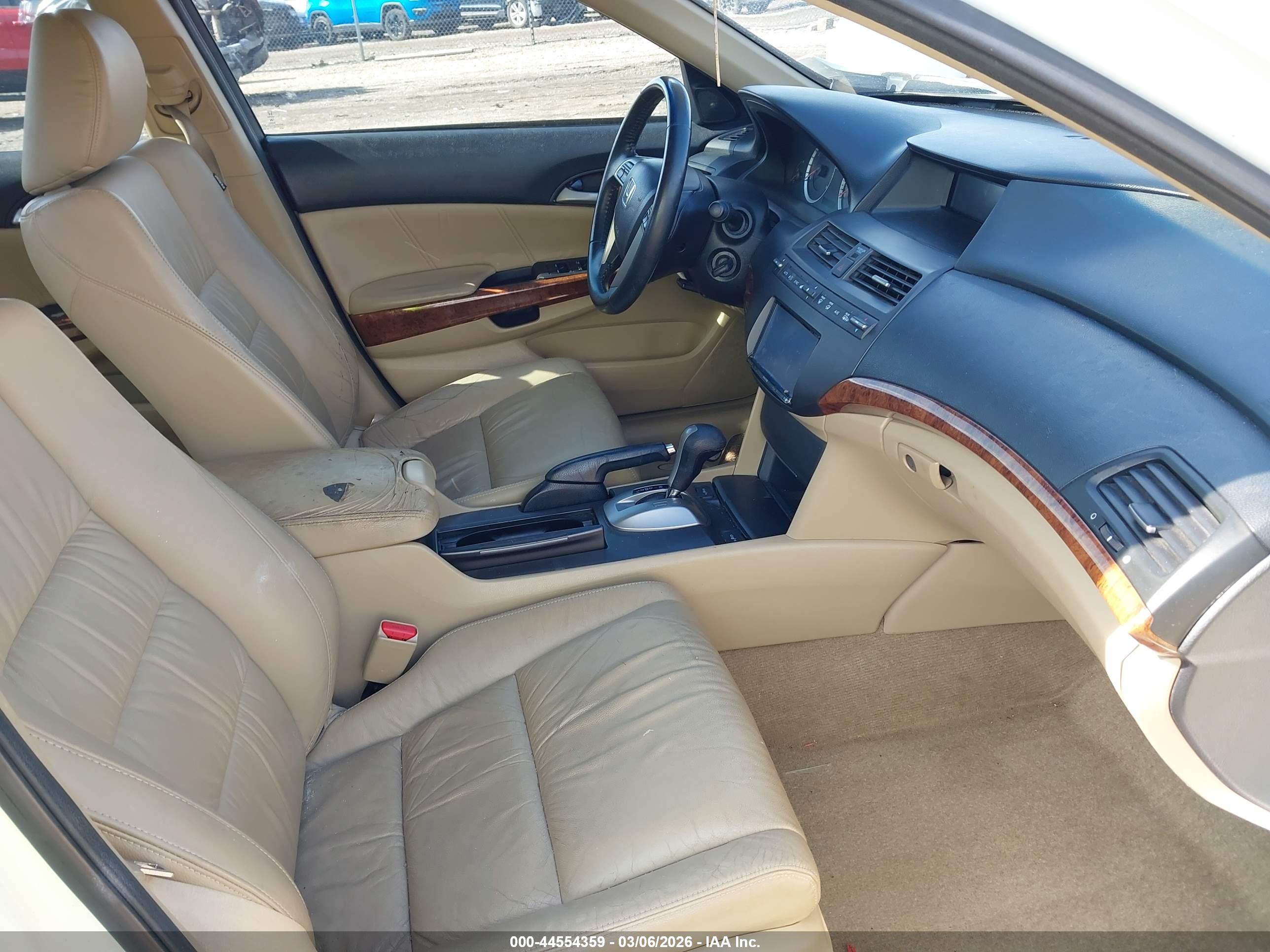 HONDA ACCORD image 5