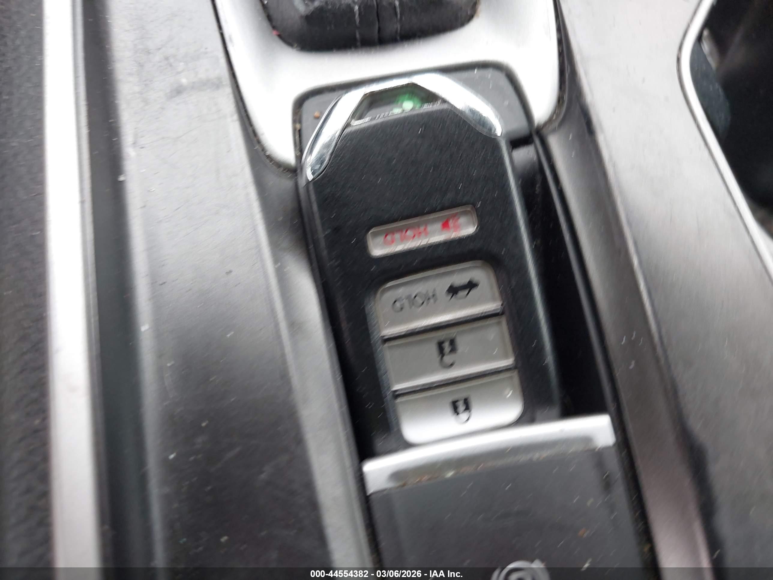 HONDA ACCORD image 11