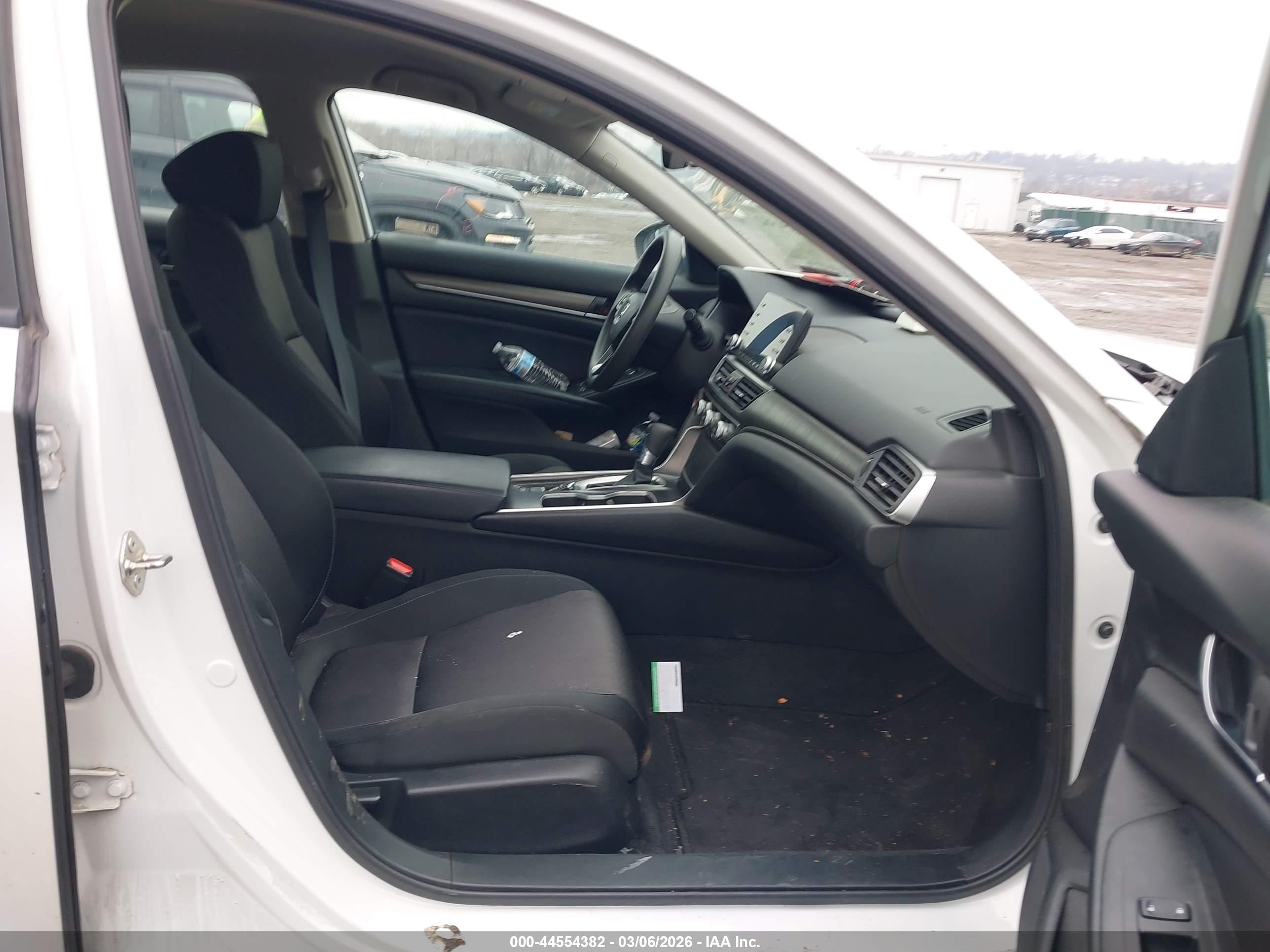 HONDA ACCORD image 5