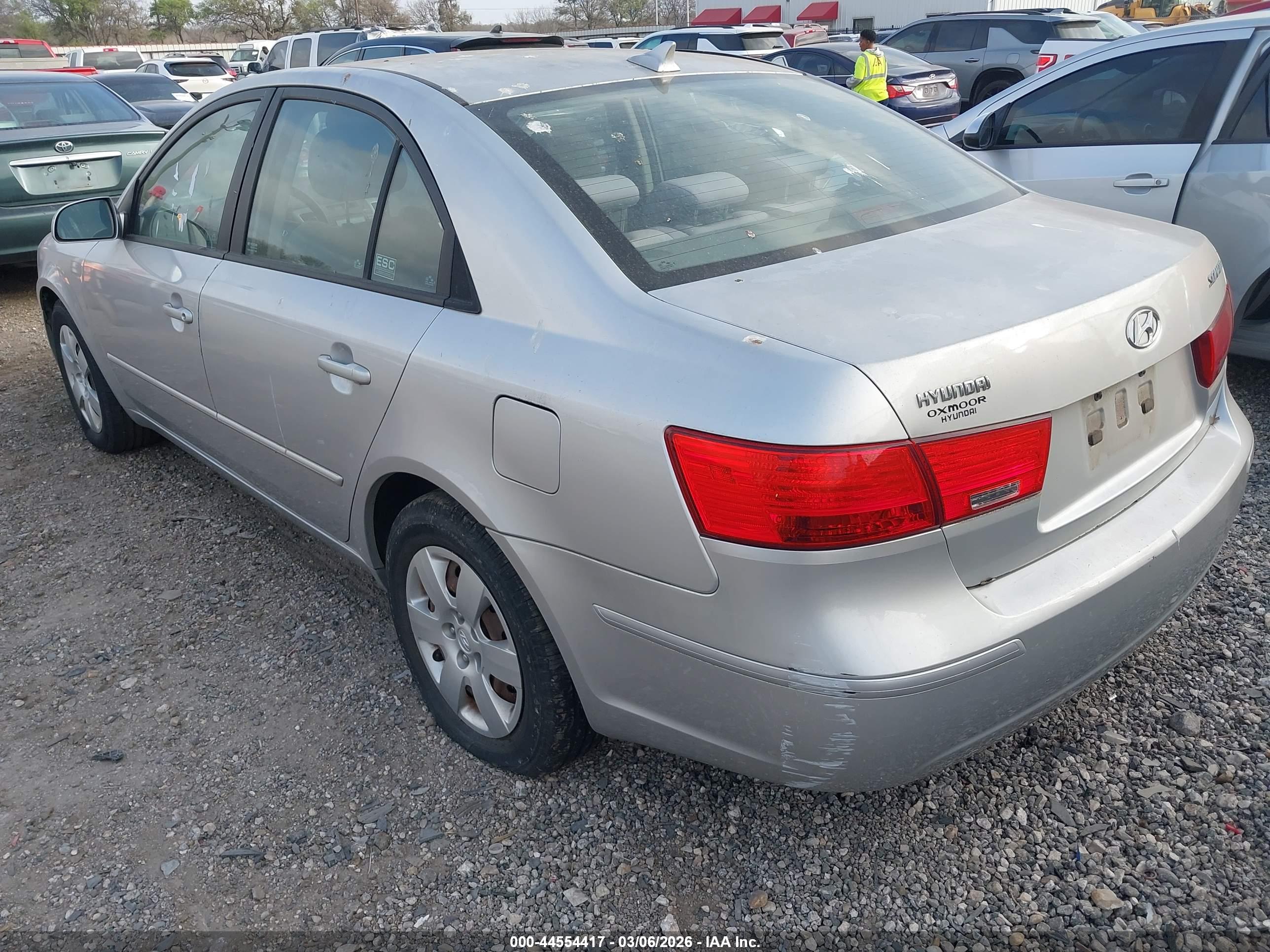 HYUNDAI SONATA image 3