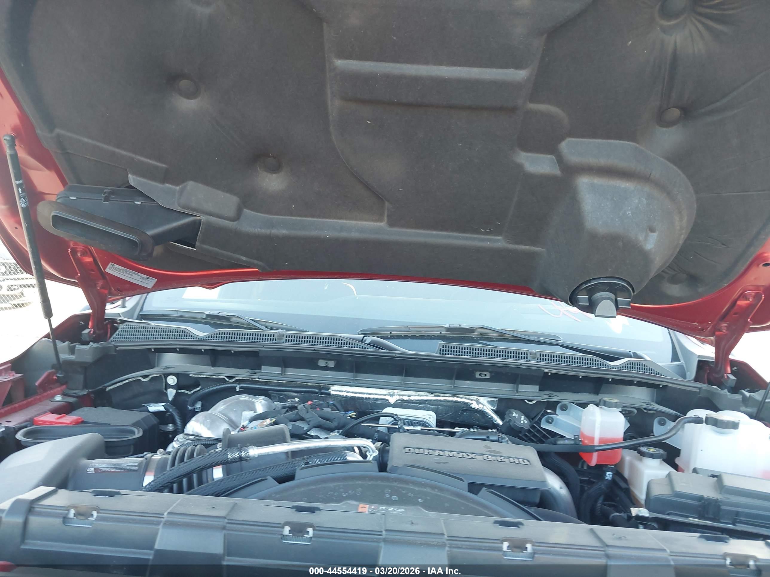 GMC SIERRA image 10
