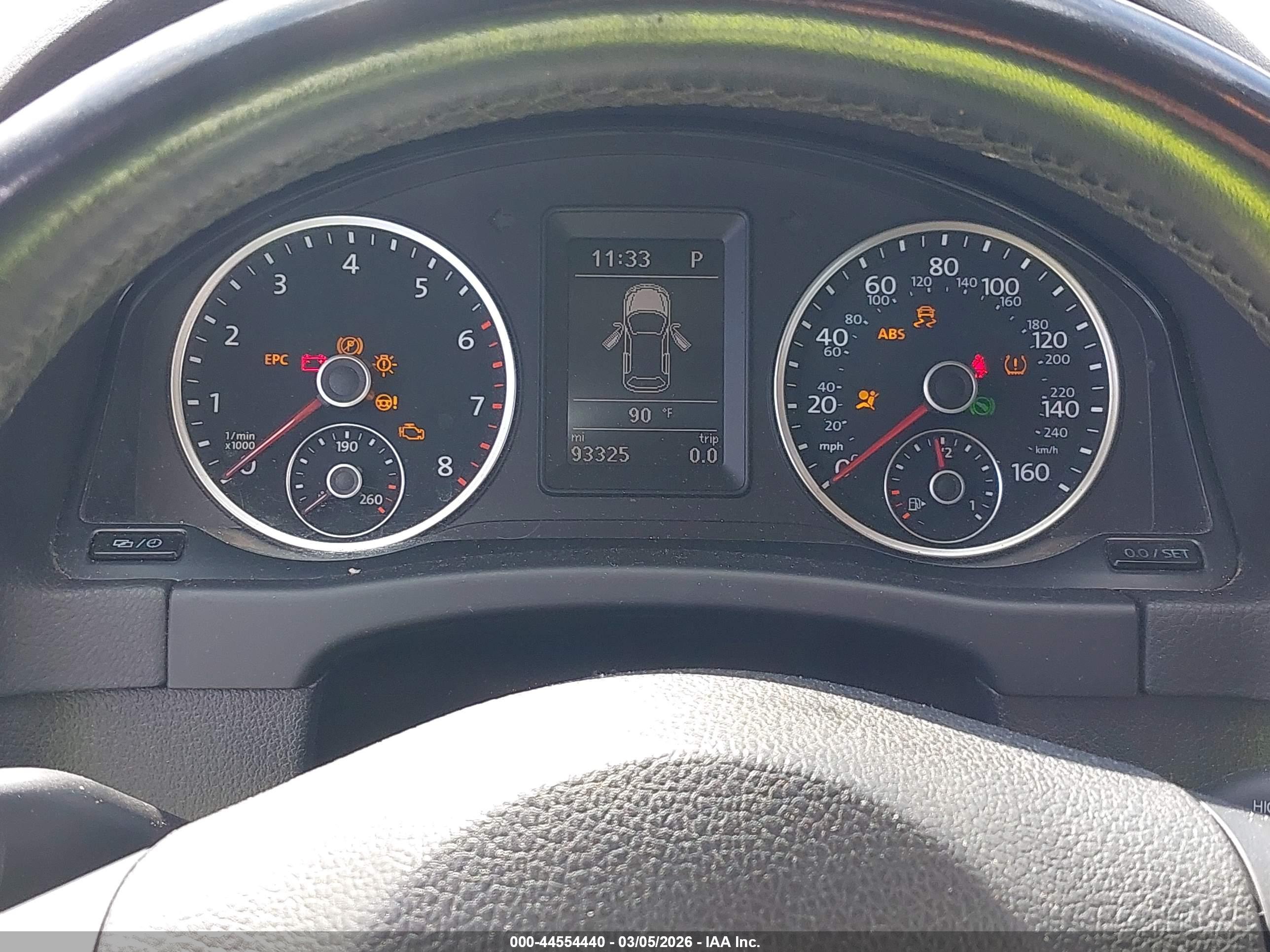 VOLKSWAGEN TIGUAN image 7