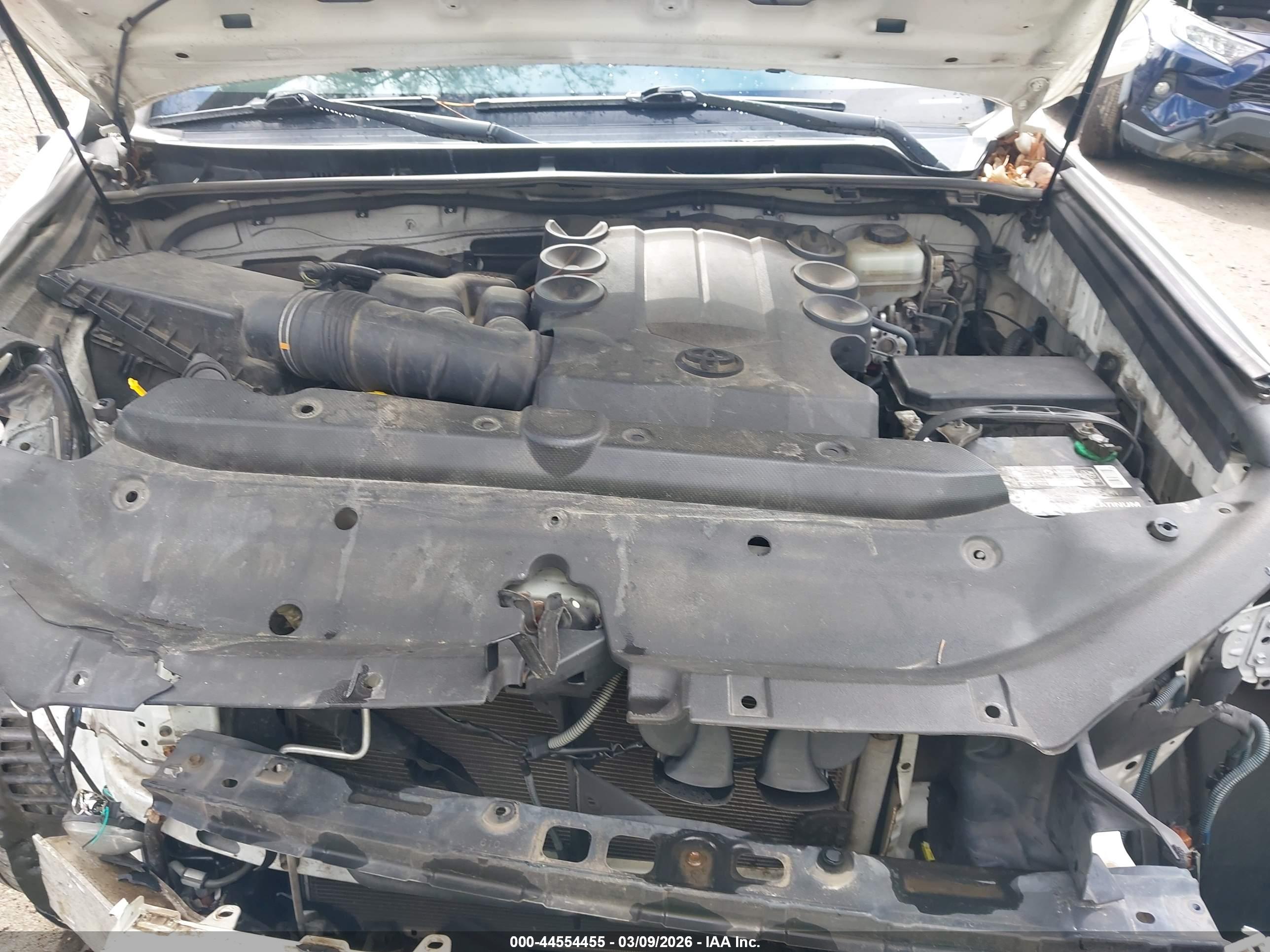 TOYOTA 4RUNNER image 10