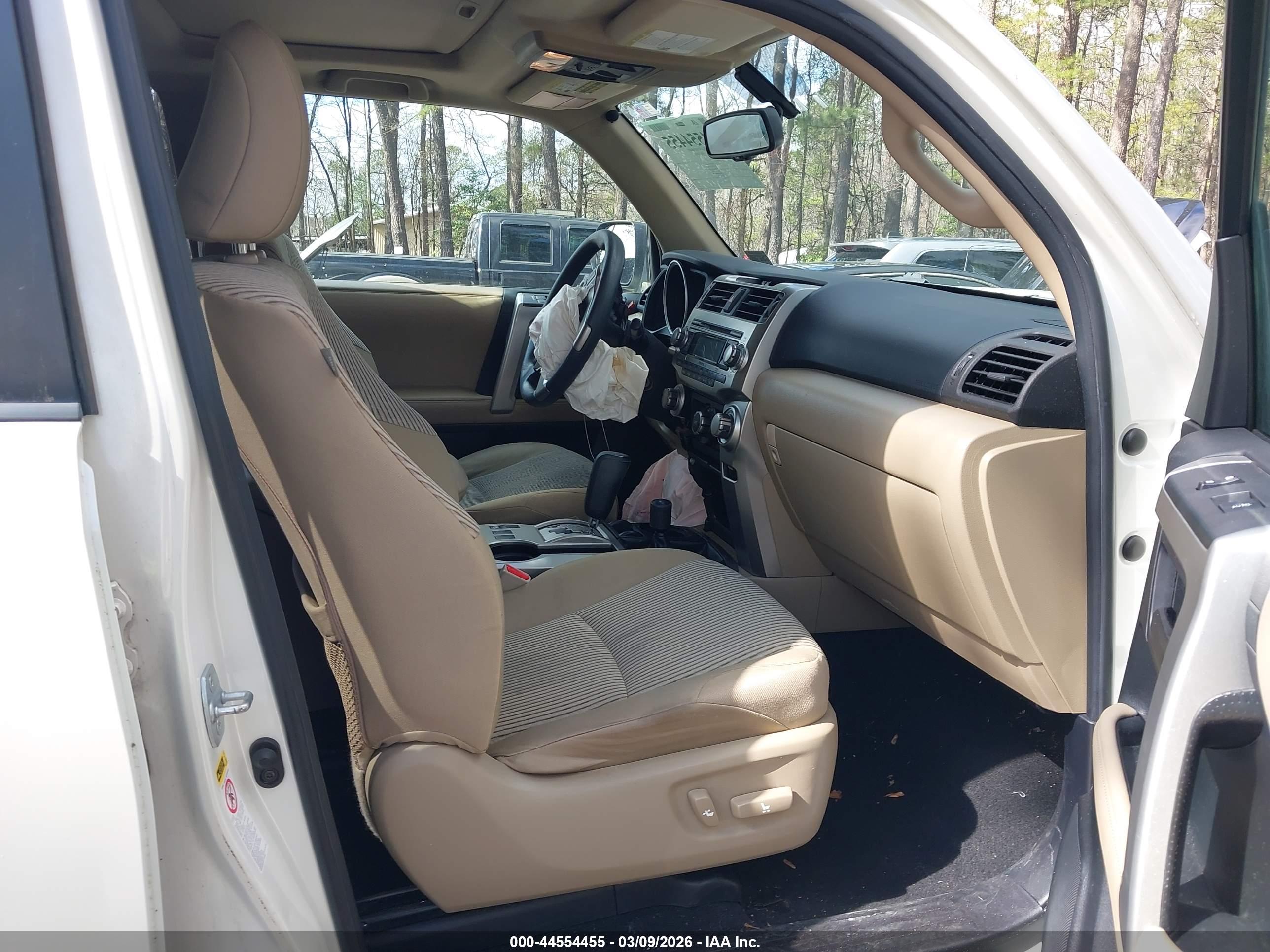 TOYOTA 4RUNNER image 5