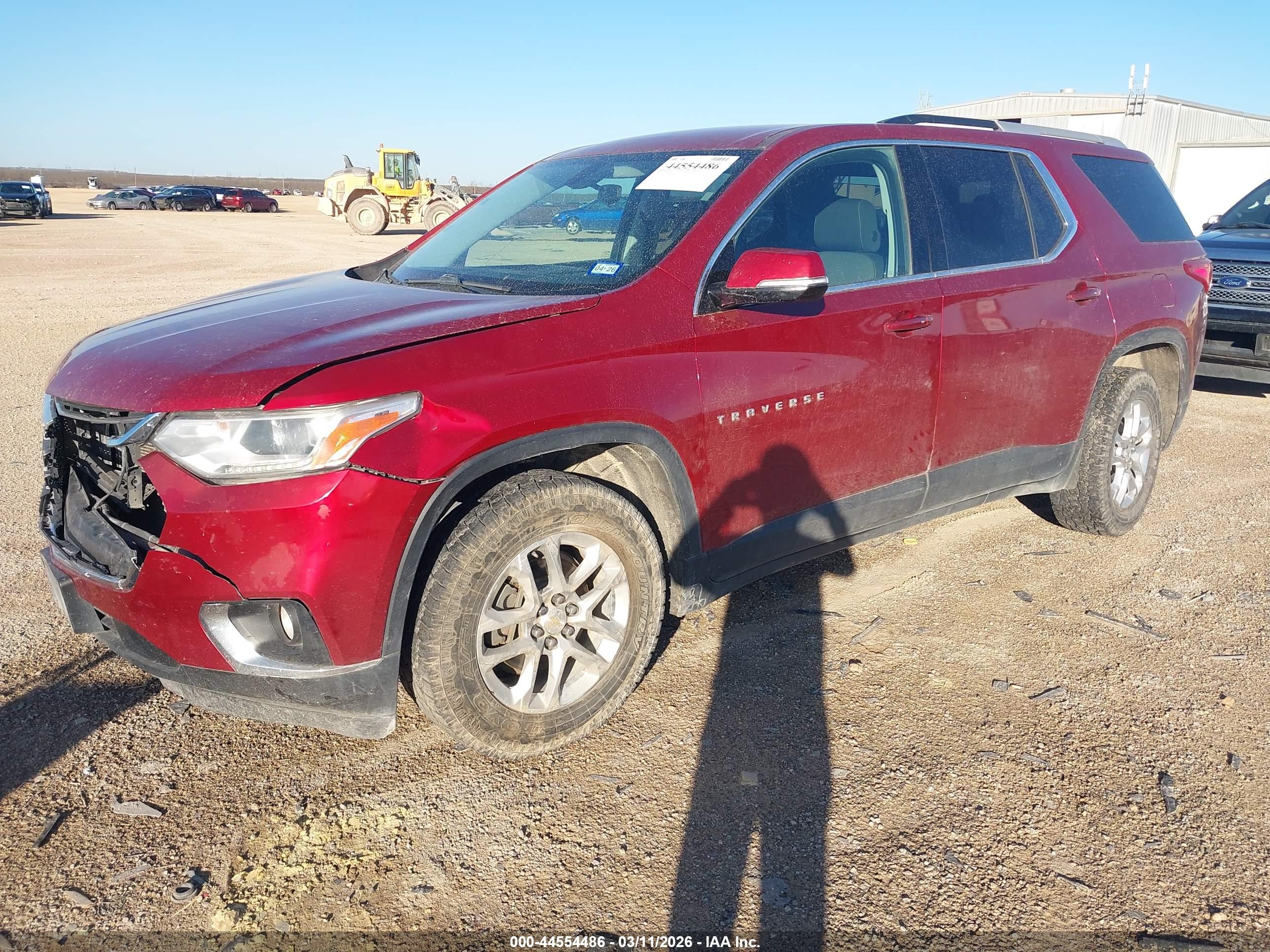 CHEVROLET TRAVERSE image 2