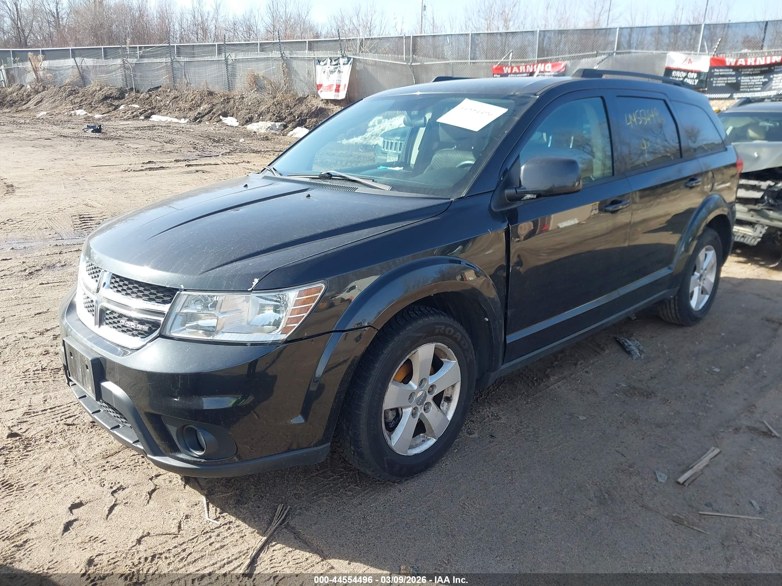 DODGE JOURNEY image 2