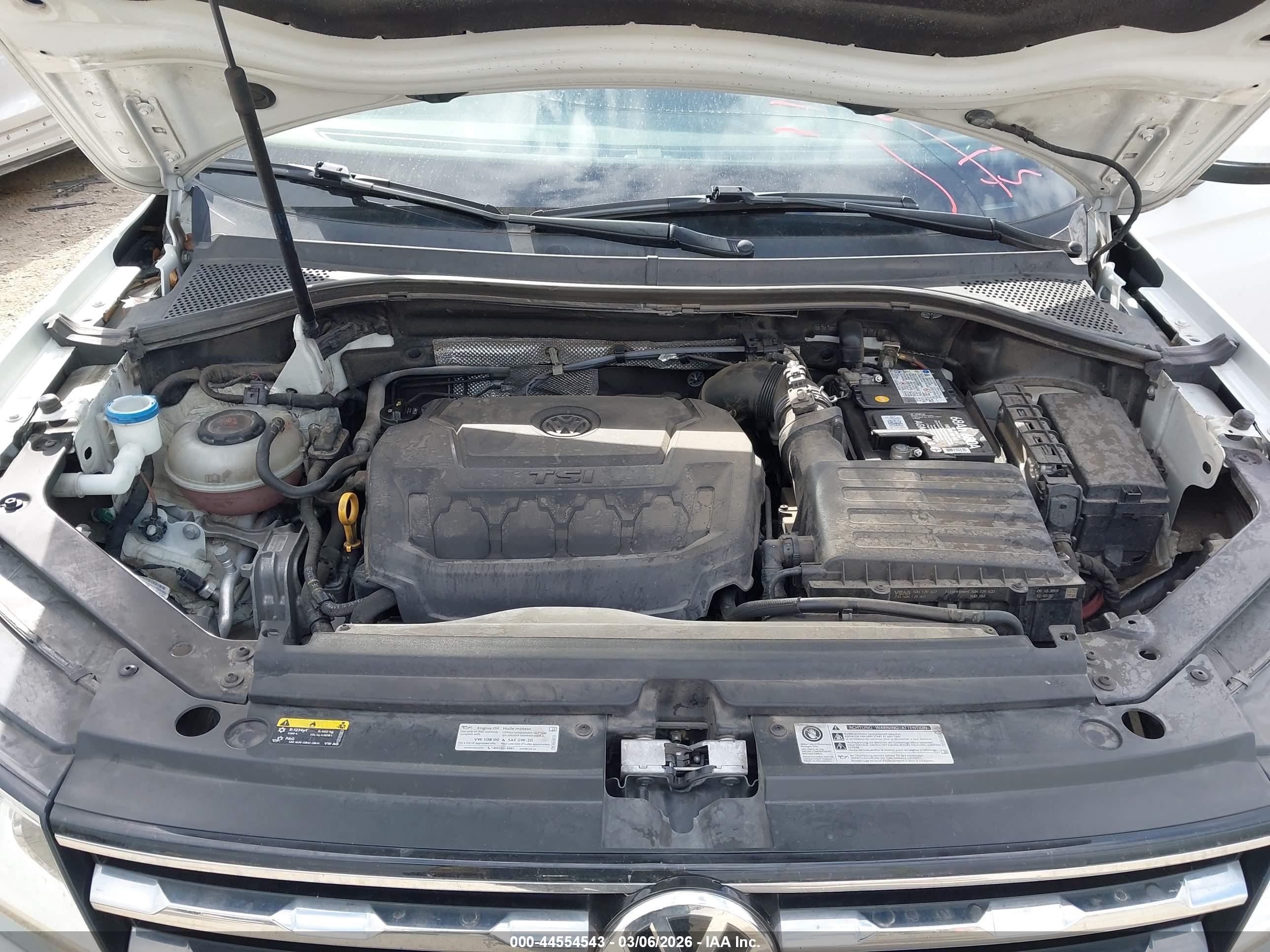 VOLKSWAGEN TIGUAN image 10