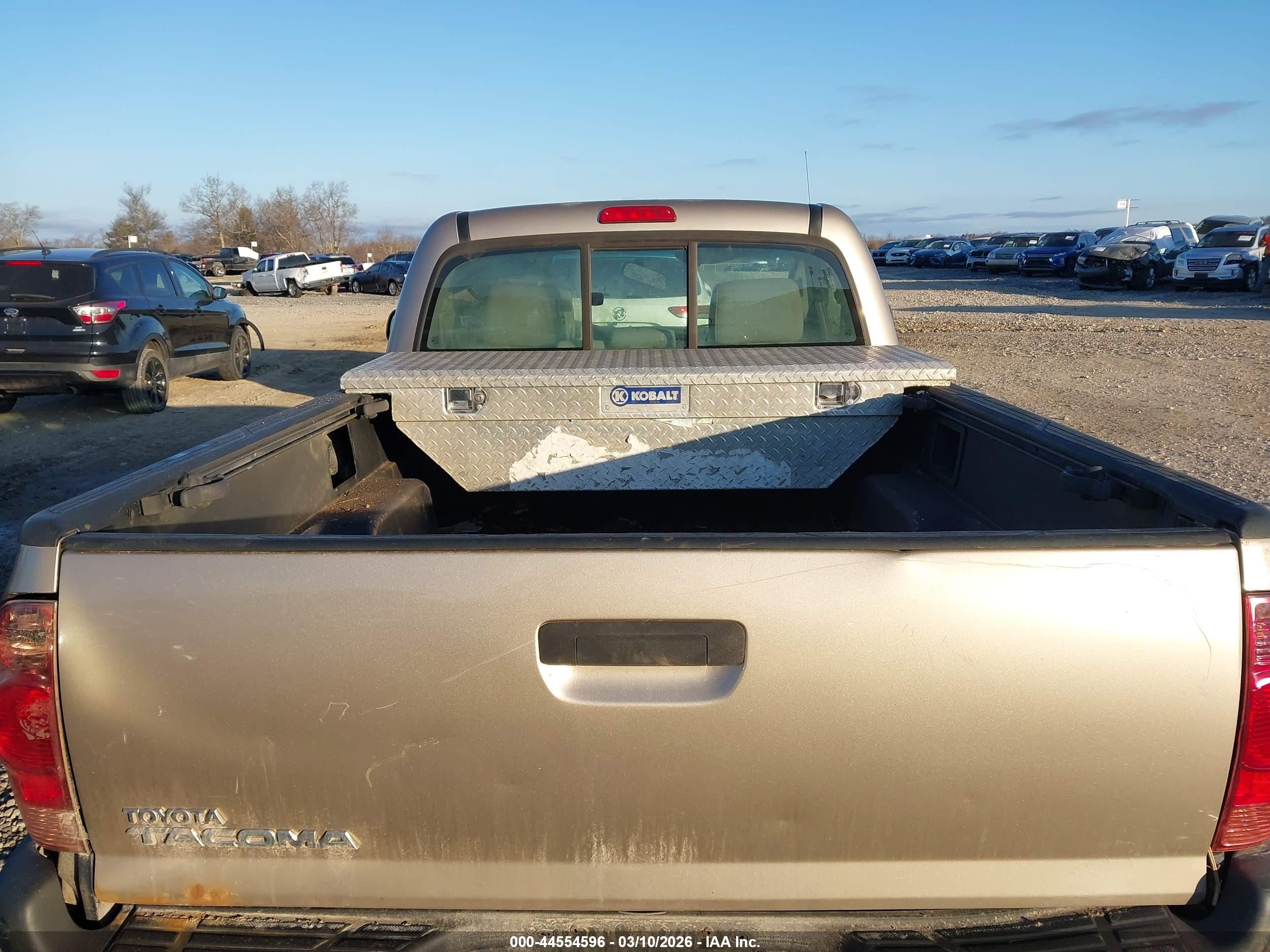 TOYOTA TACOMA image 8