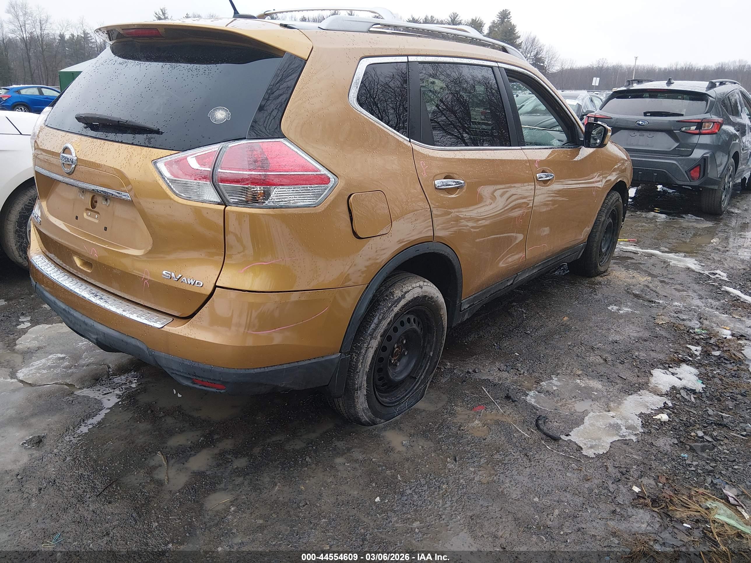 NISSAN ROGUE image 4