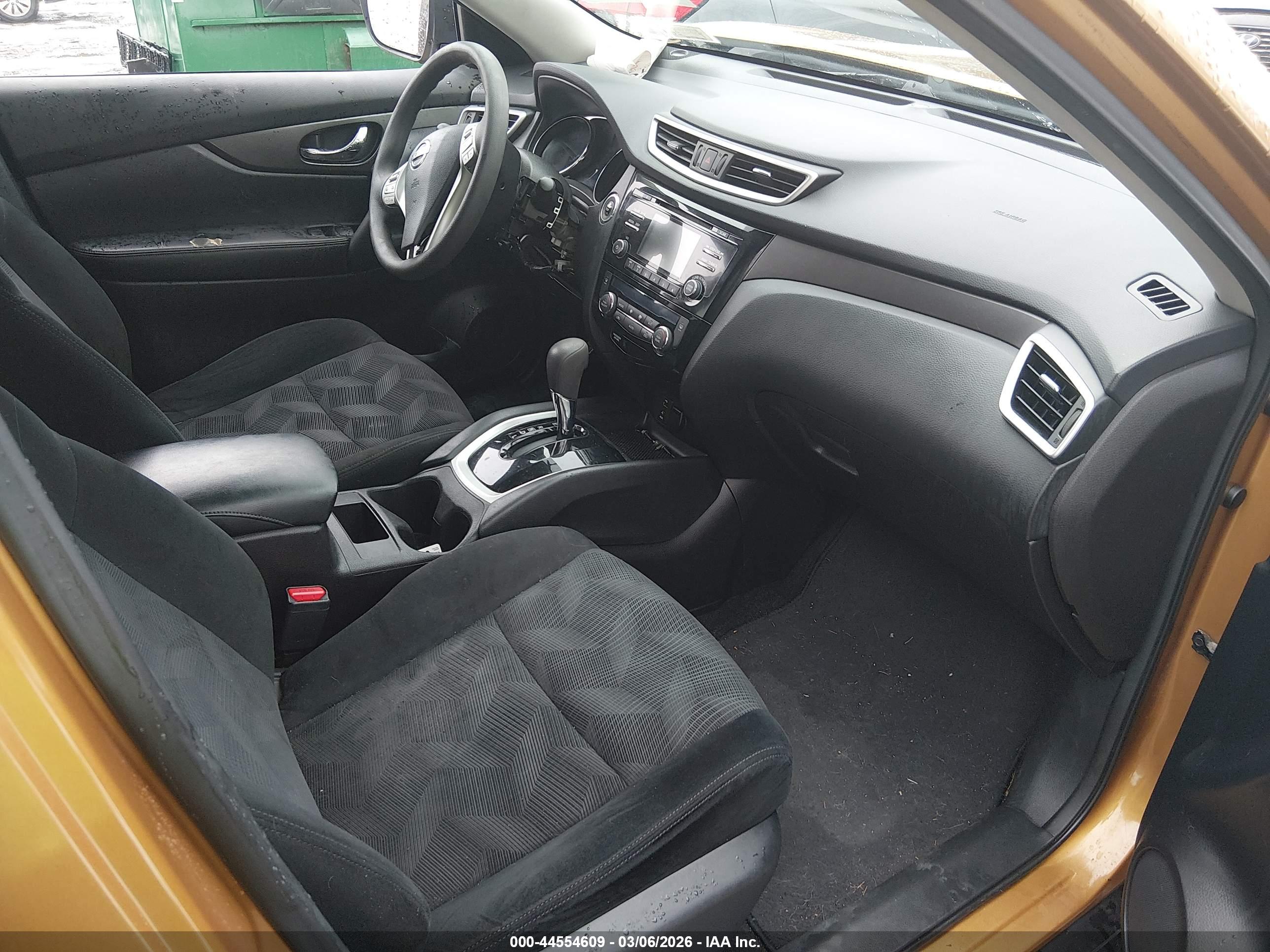 NISSAN ROGUE image 5