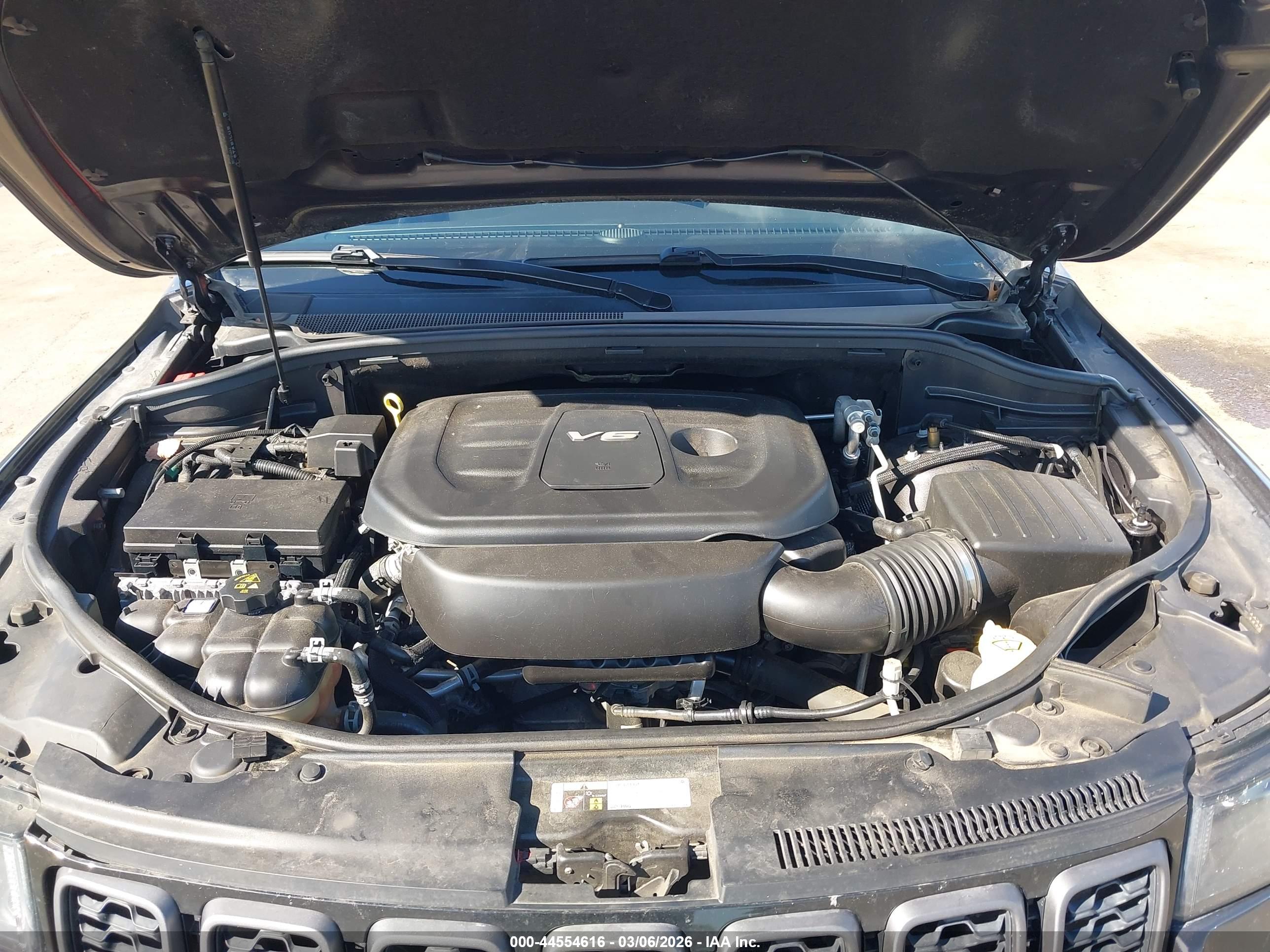 JEEP GRAND image 10