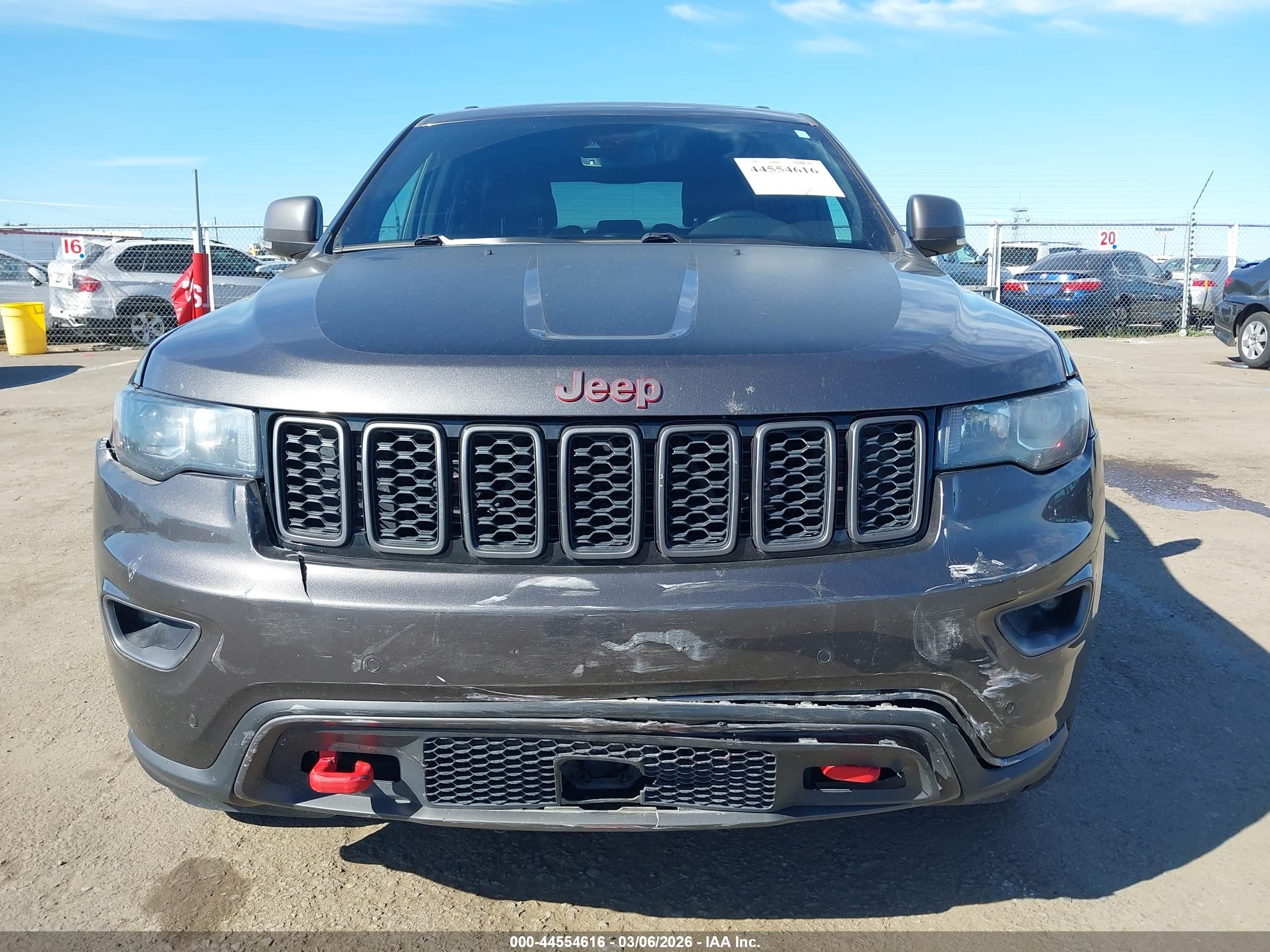 JEEP GRAND image 6
