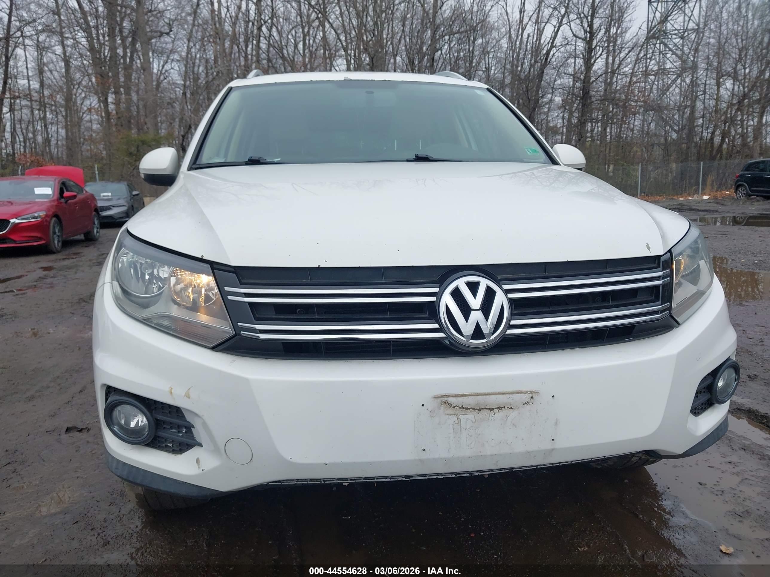 VOLKSWAGEN TIGUAN image 6
