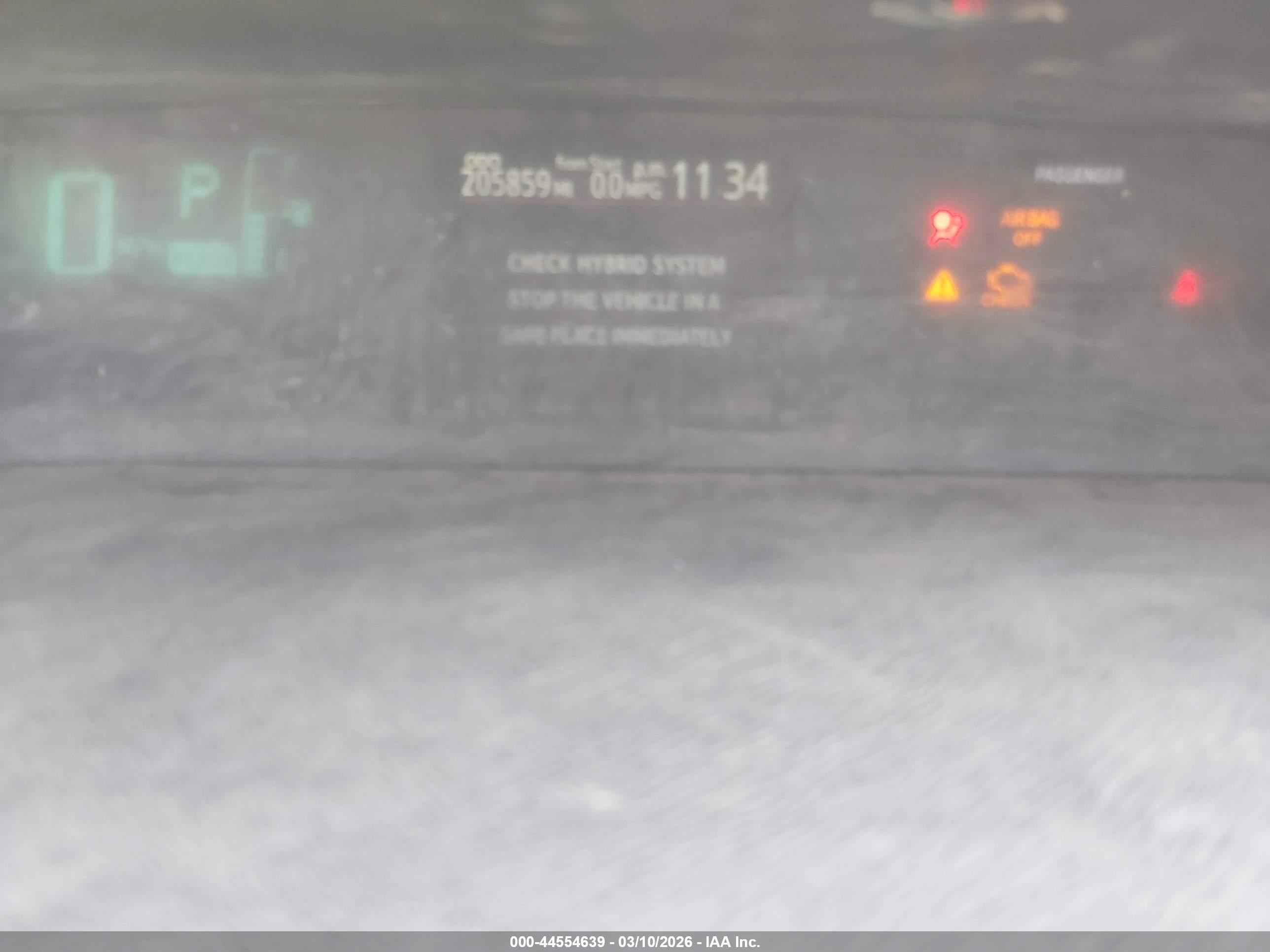 TOYOTA PRIUS image 7