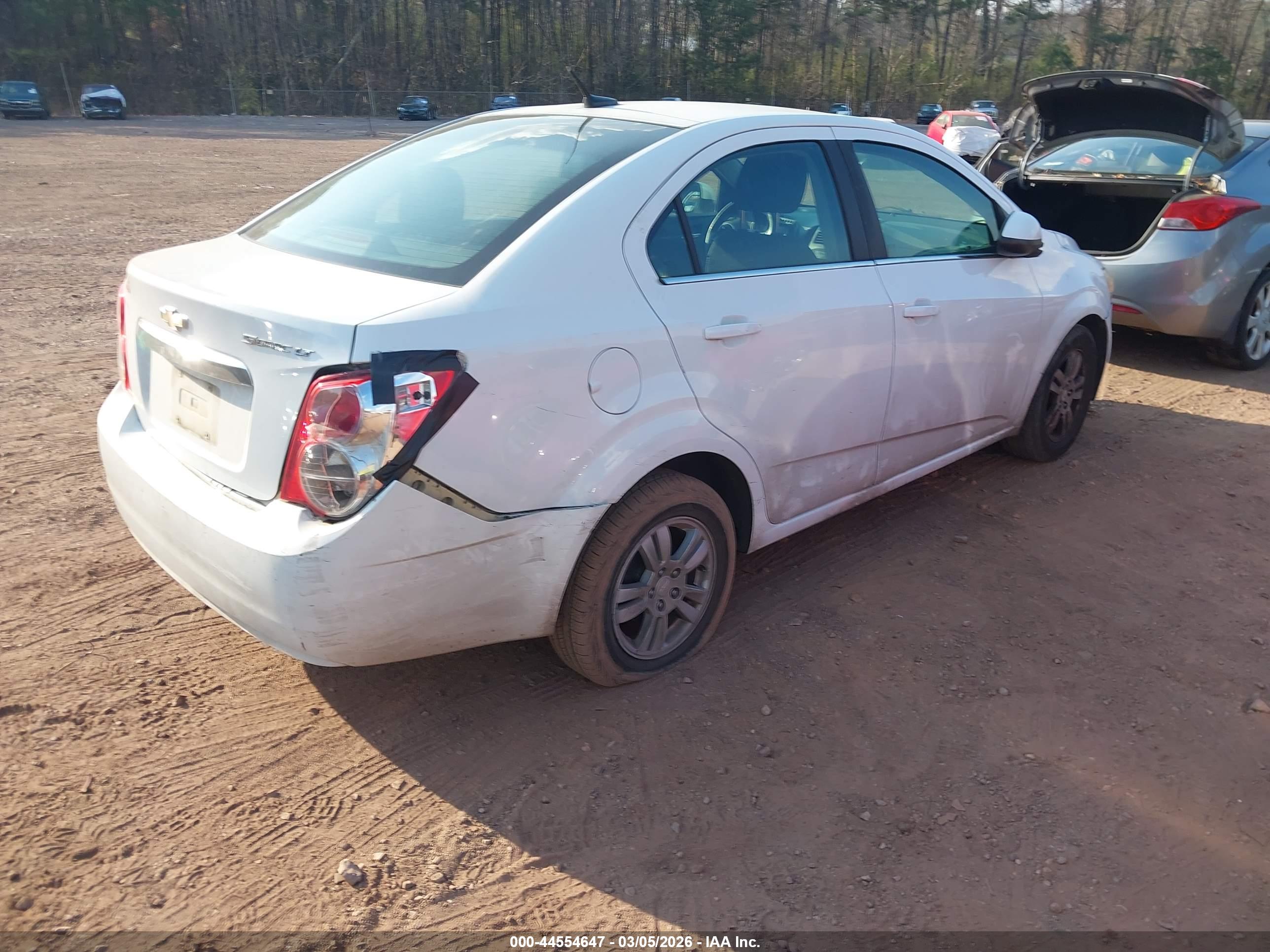 CHEVROLET SONIC image 4