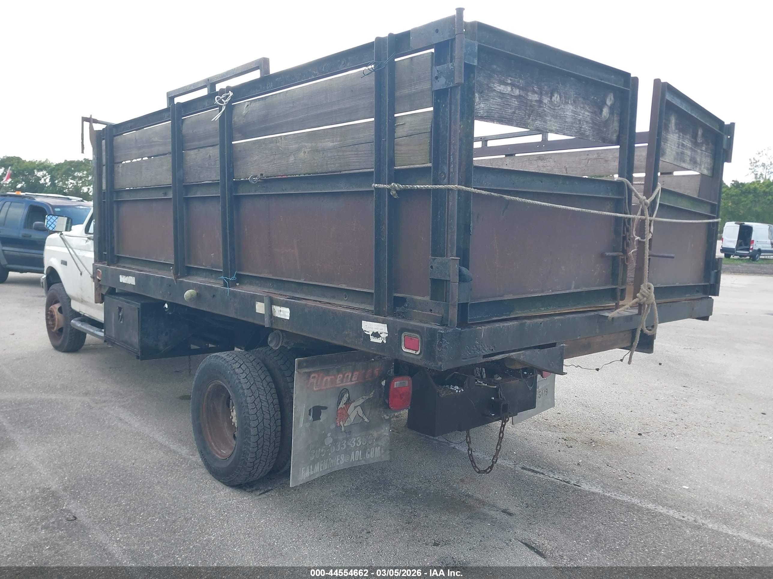 FORD F image 3