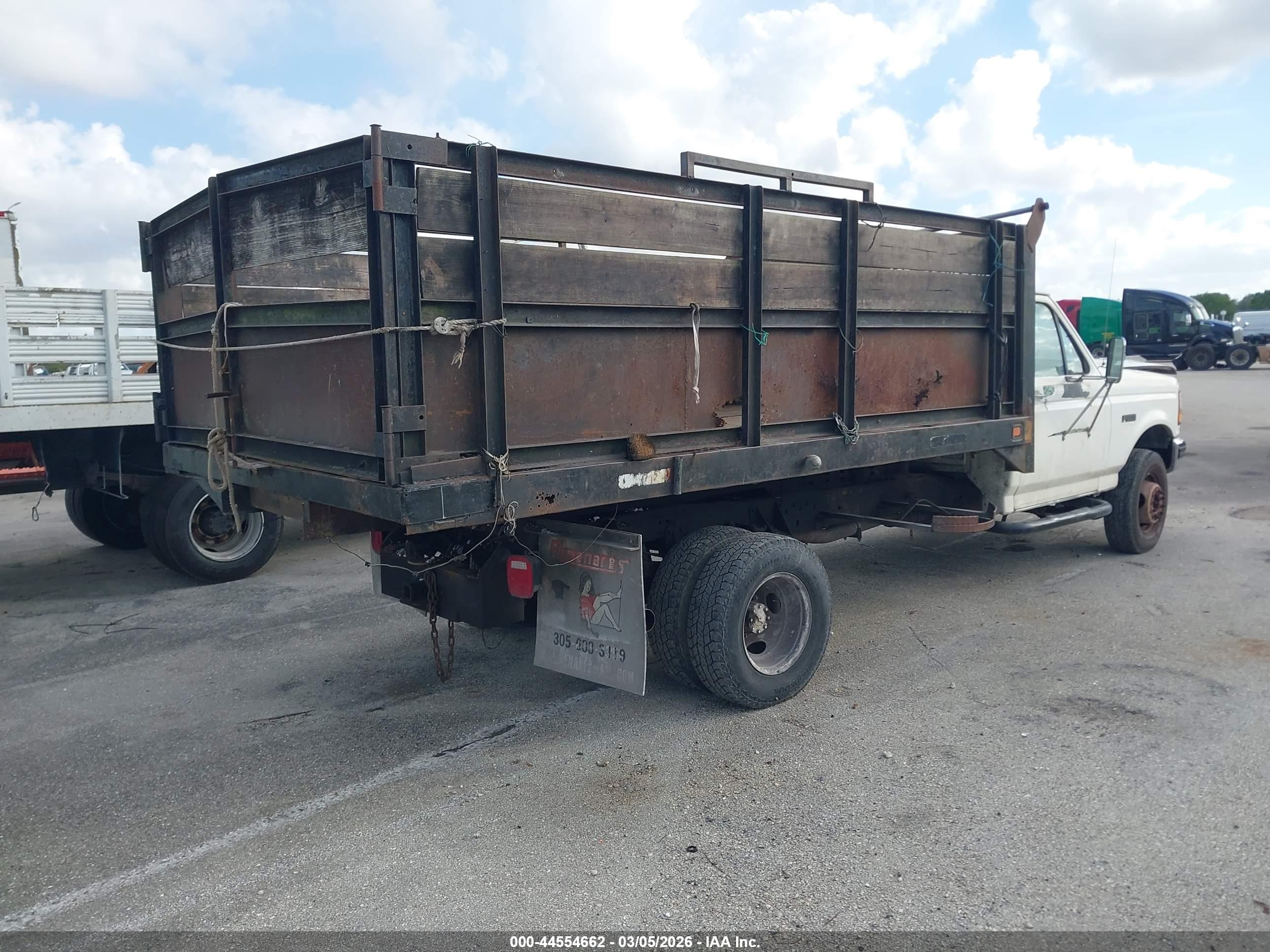 FORD F image 4