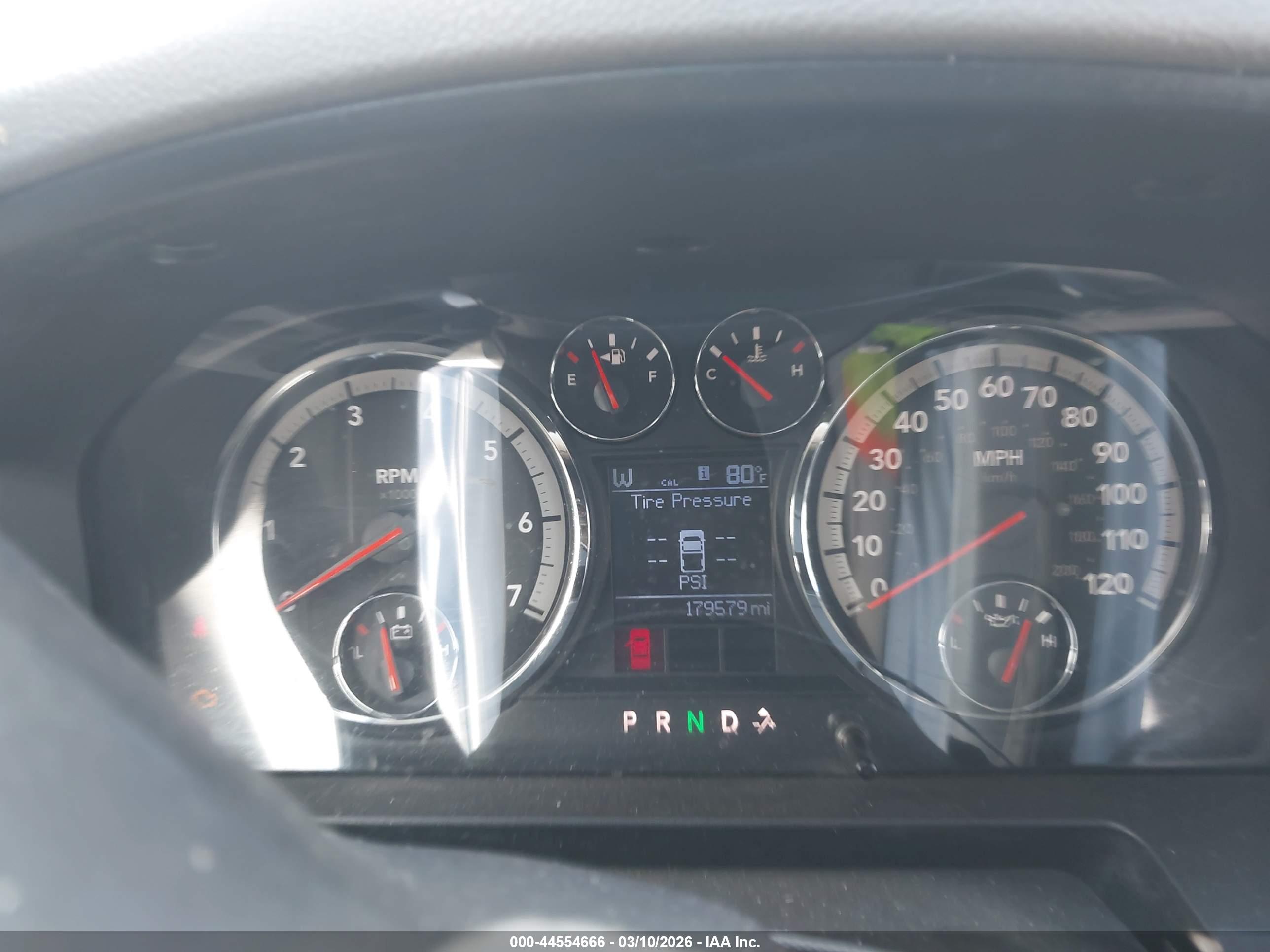 DODGE RAM image 7