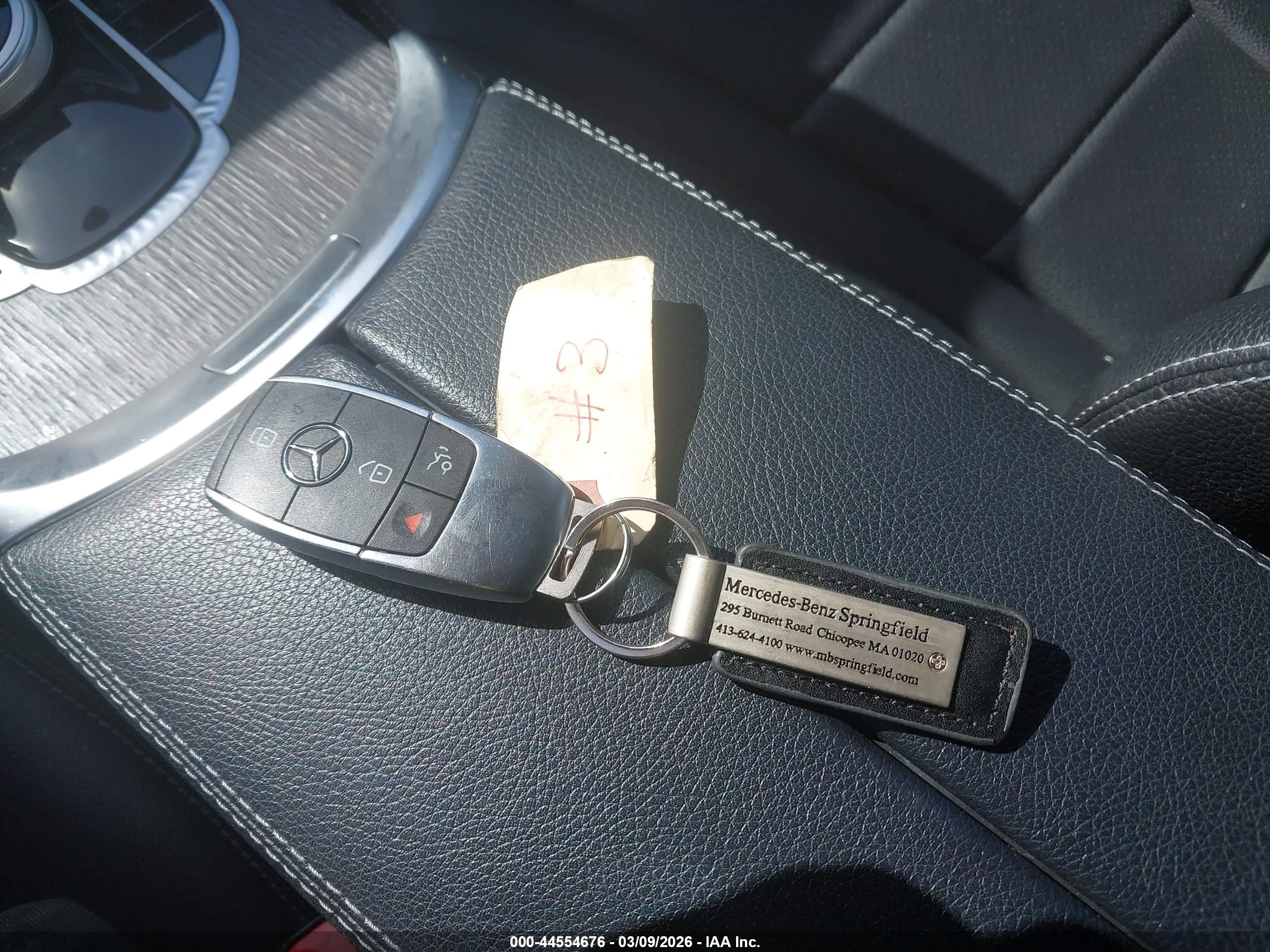 MERCEDES-BENZ C image 11