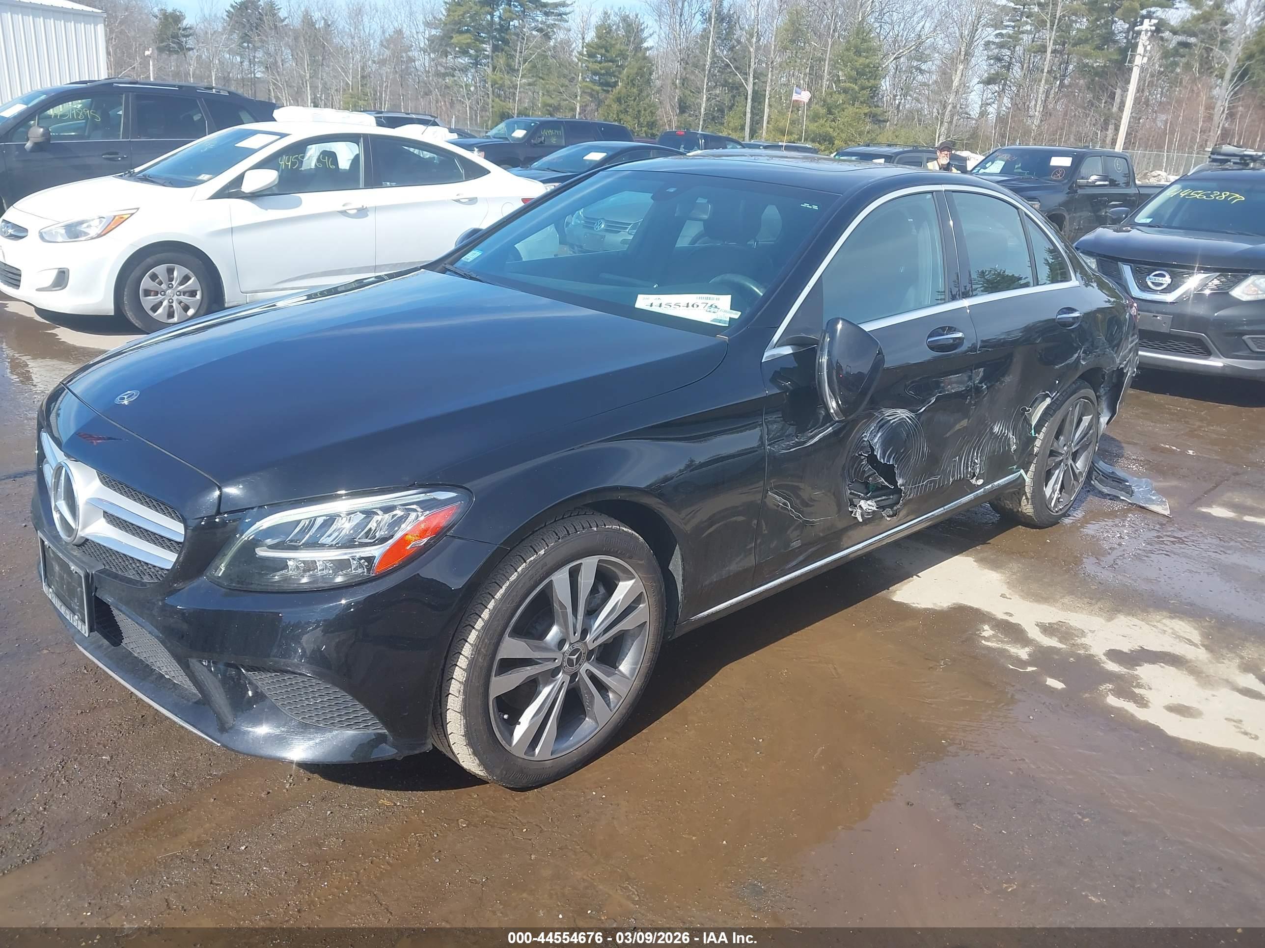 MERCEDES-BENZ C image 2