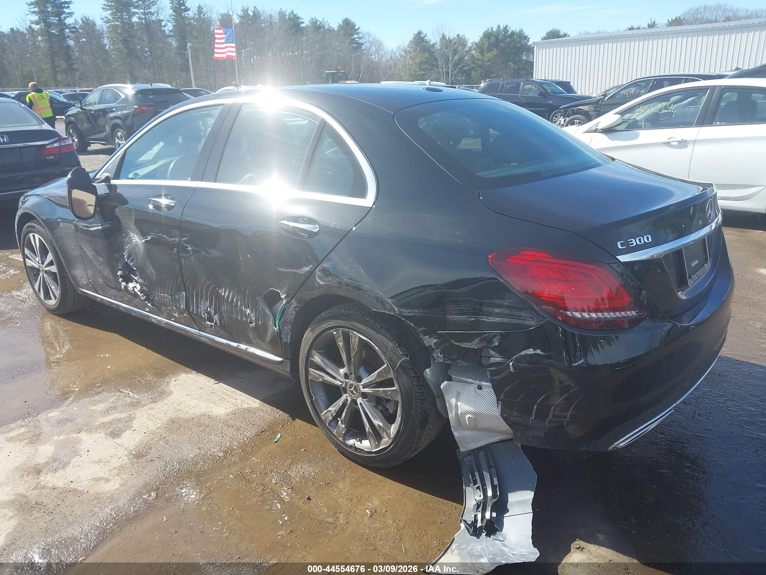 MERCEDES-BENZ C image 3
