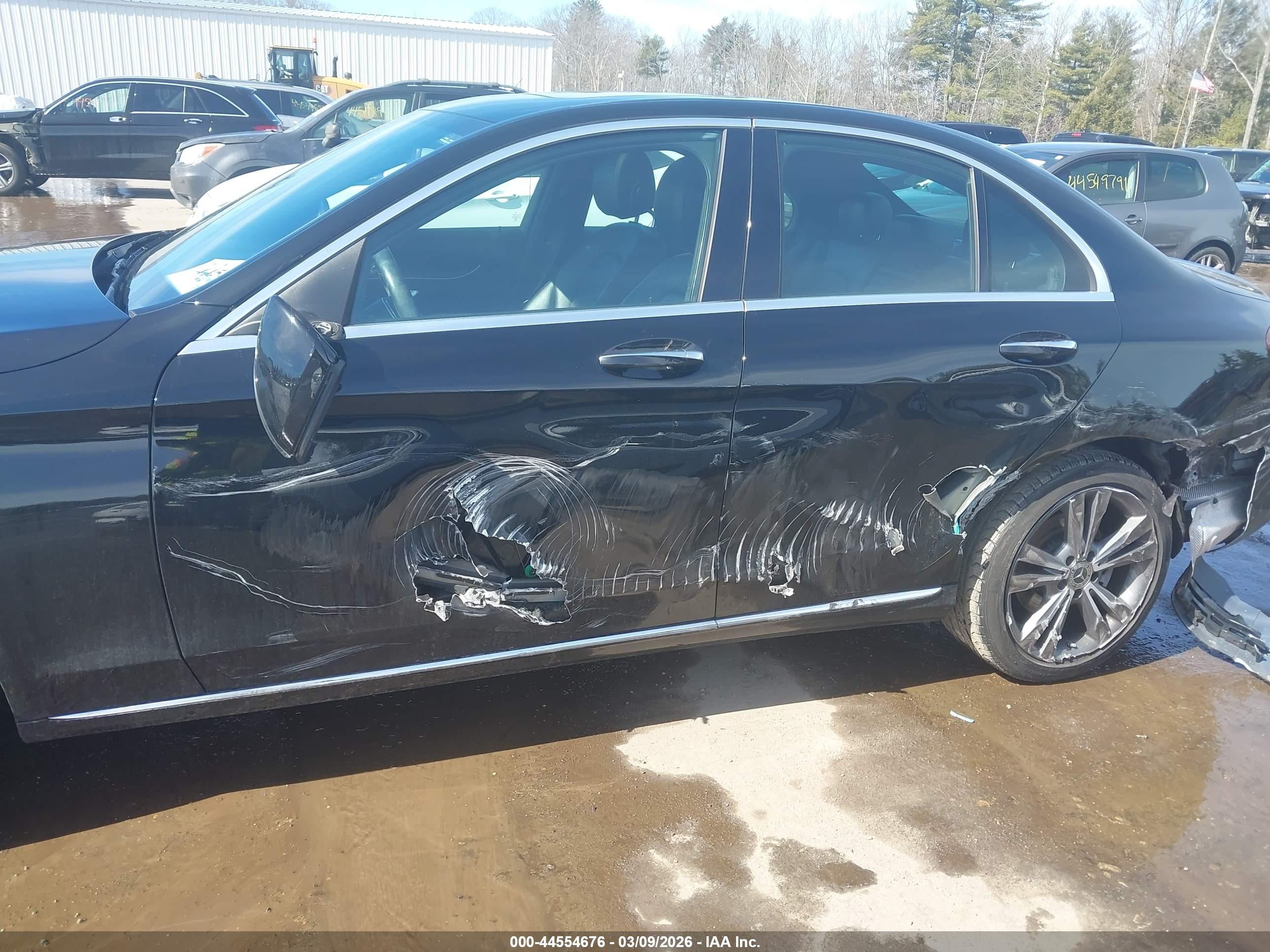 MERCEDES-BENZ C image 6