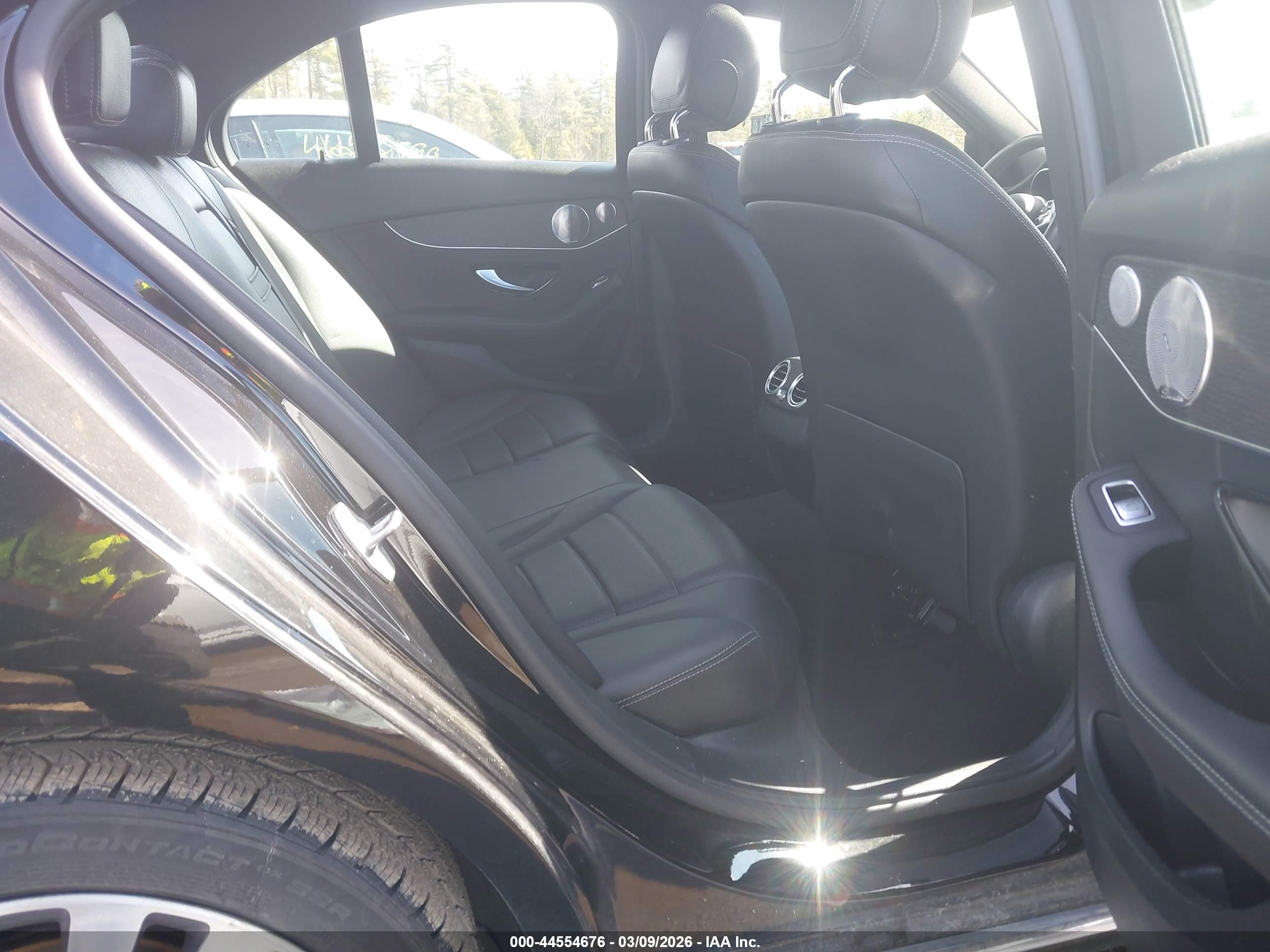MERCEDES-BENZ C image 8