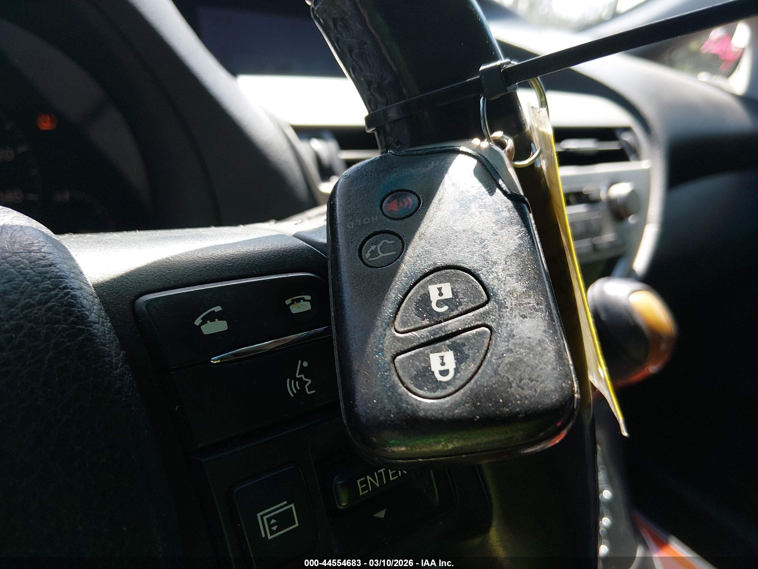 LEXUS RX image 11