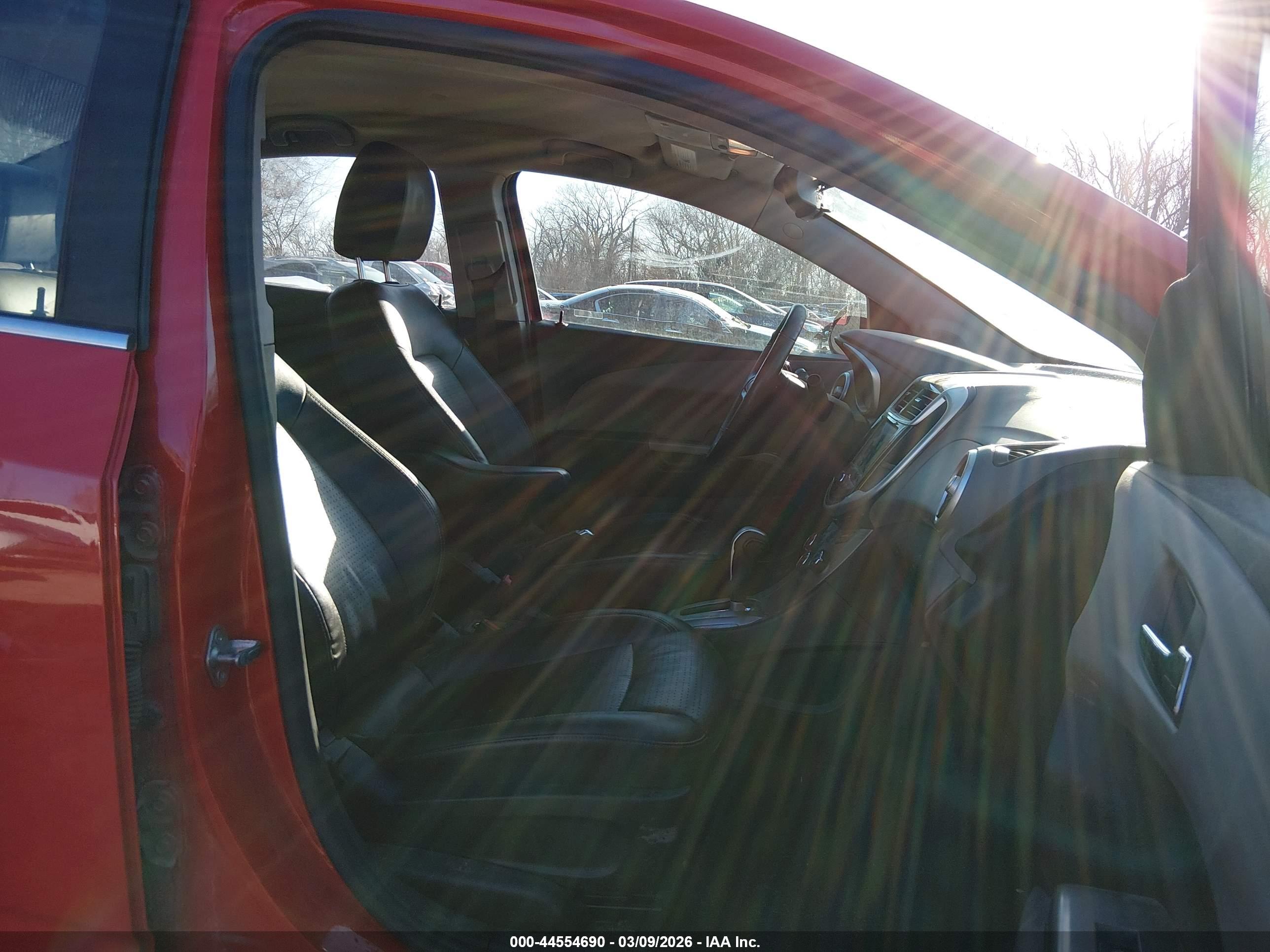 CHEVROLET SONIC image 5